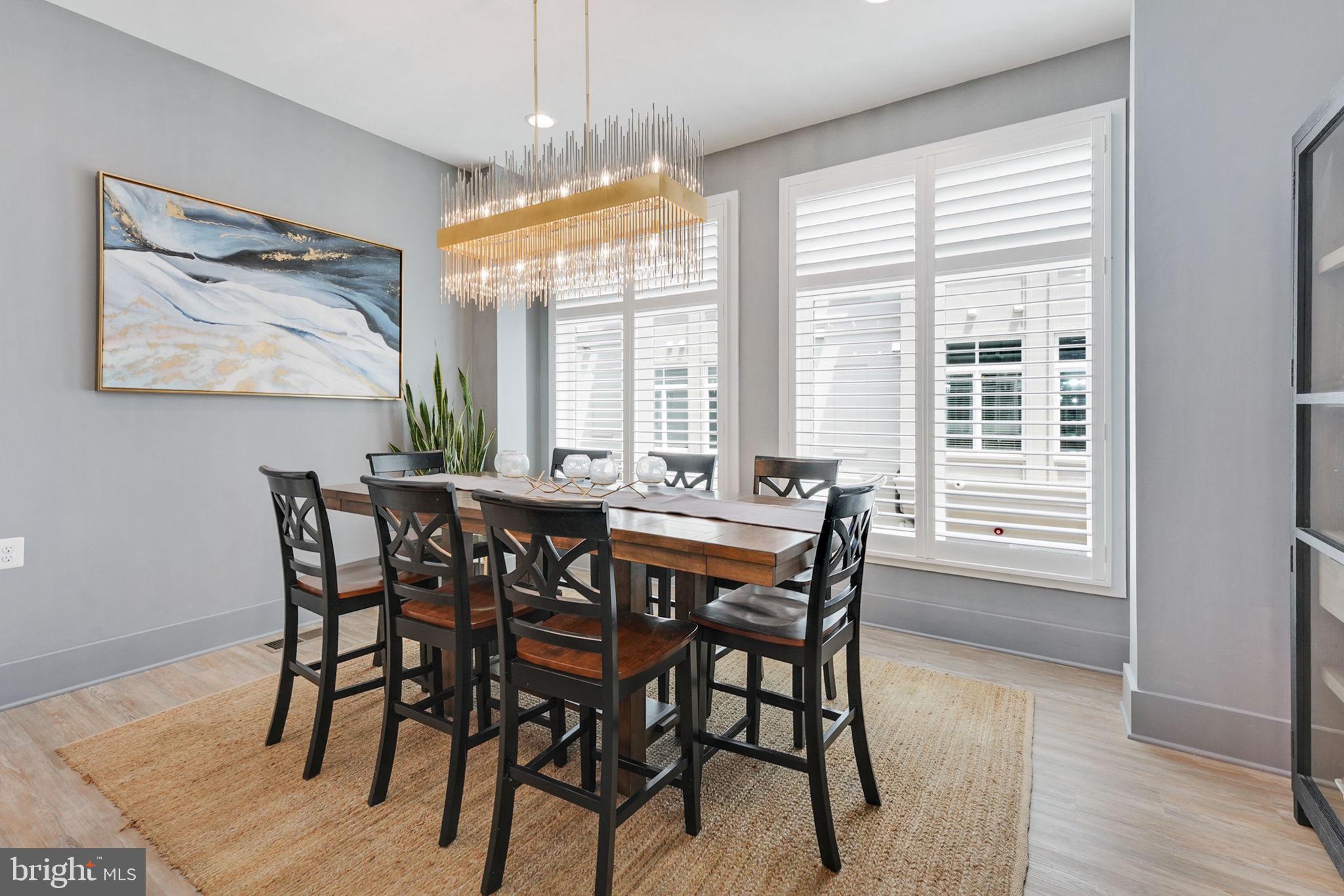 Real estate listing preview #14