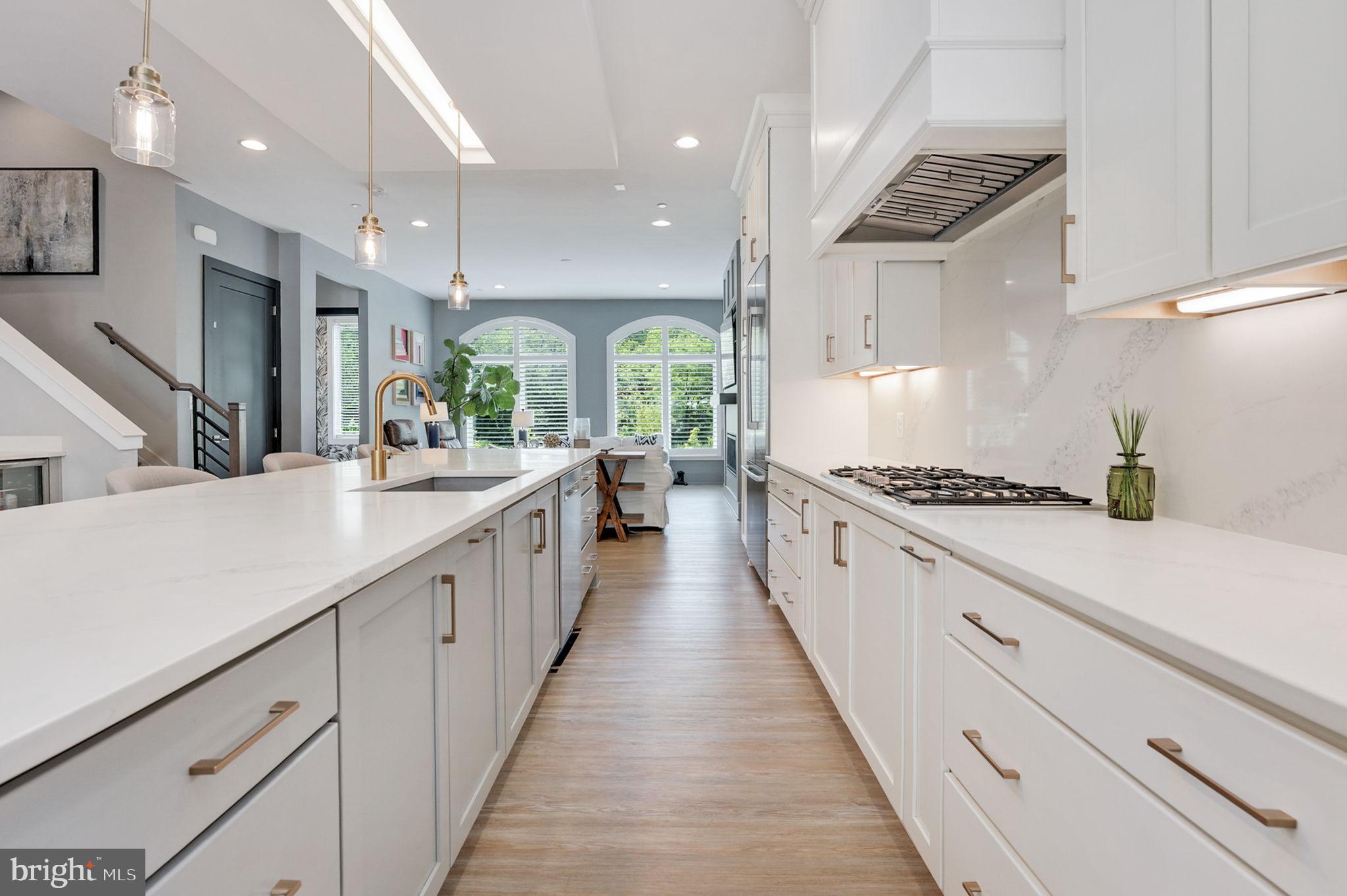 Real estate listing preview #9