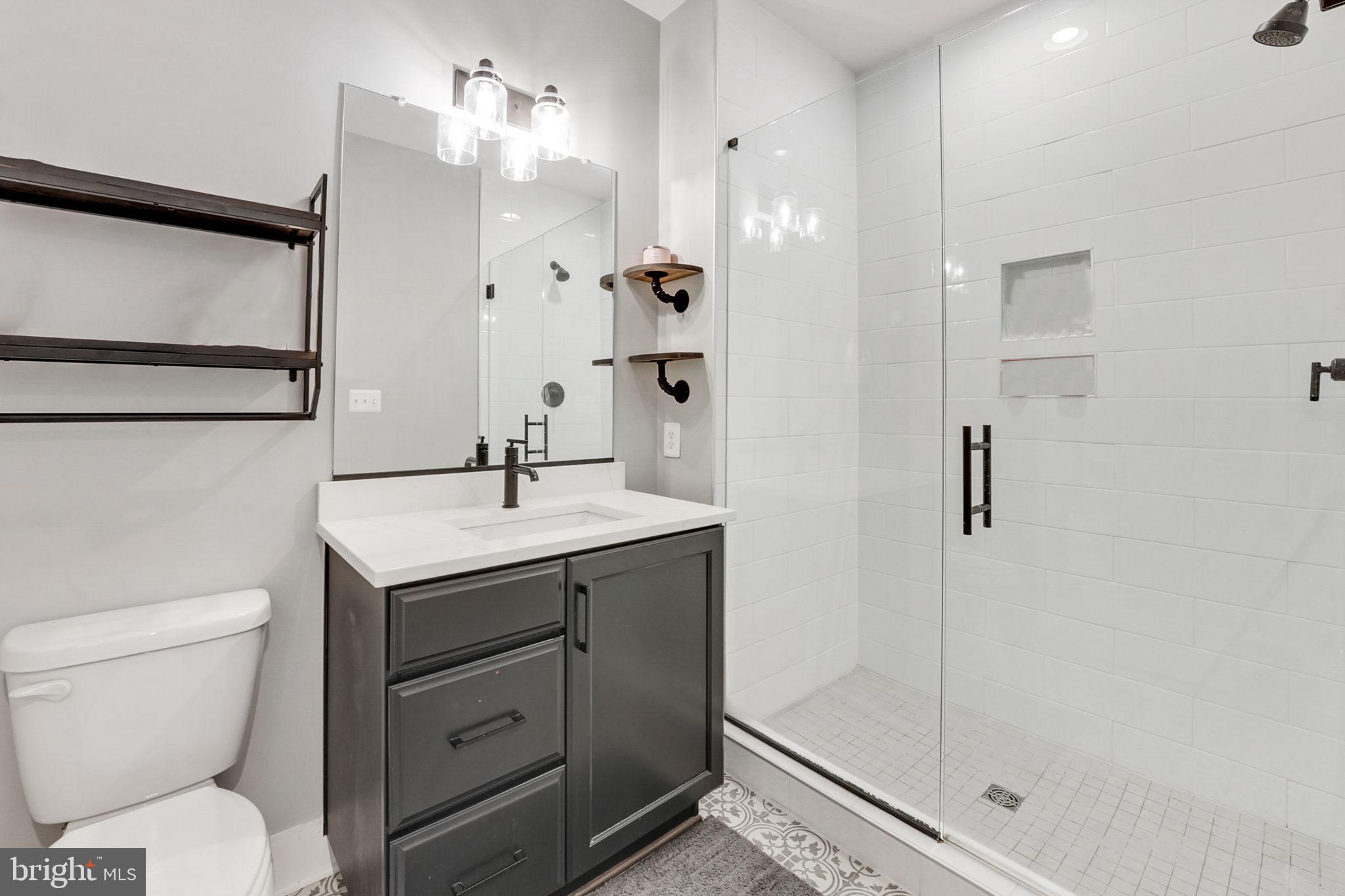 Real estate listing preview #24