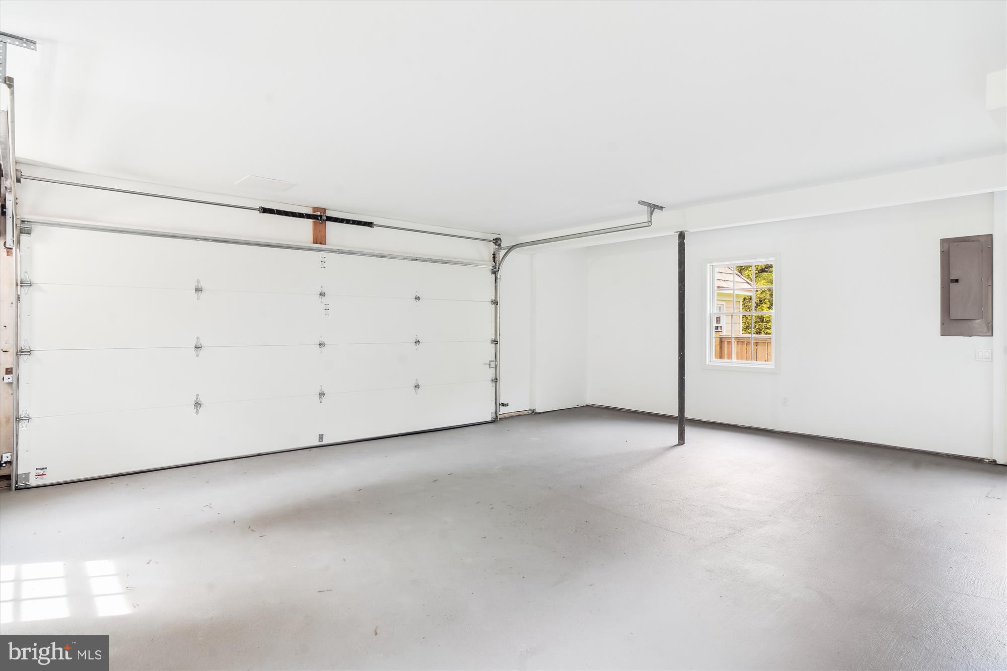 Real estate listing preview #59