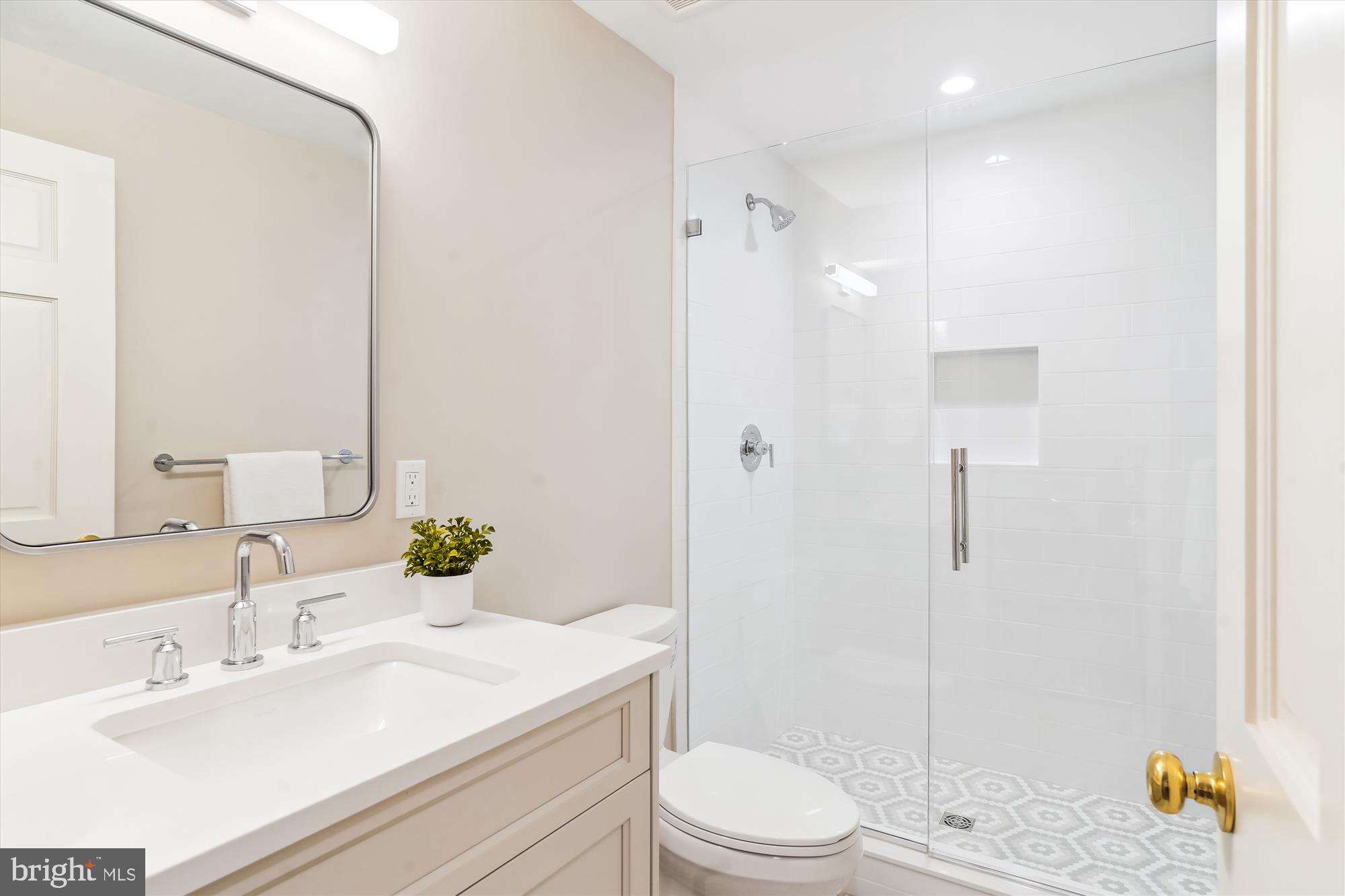 Real estate listing preview #55