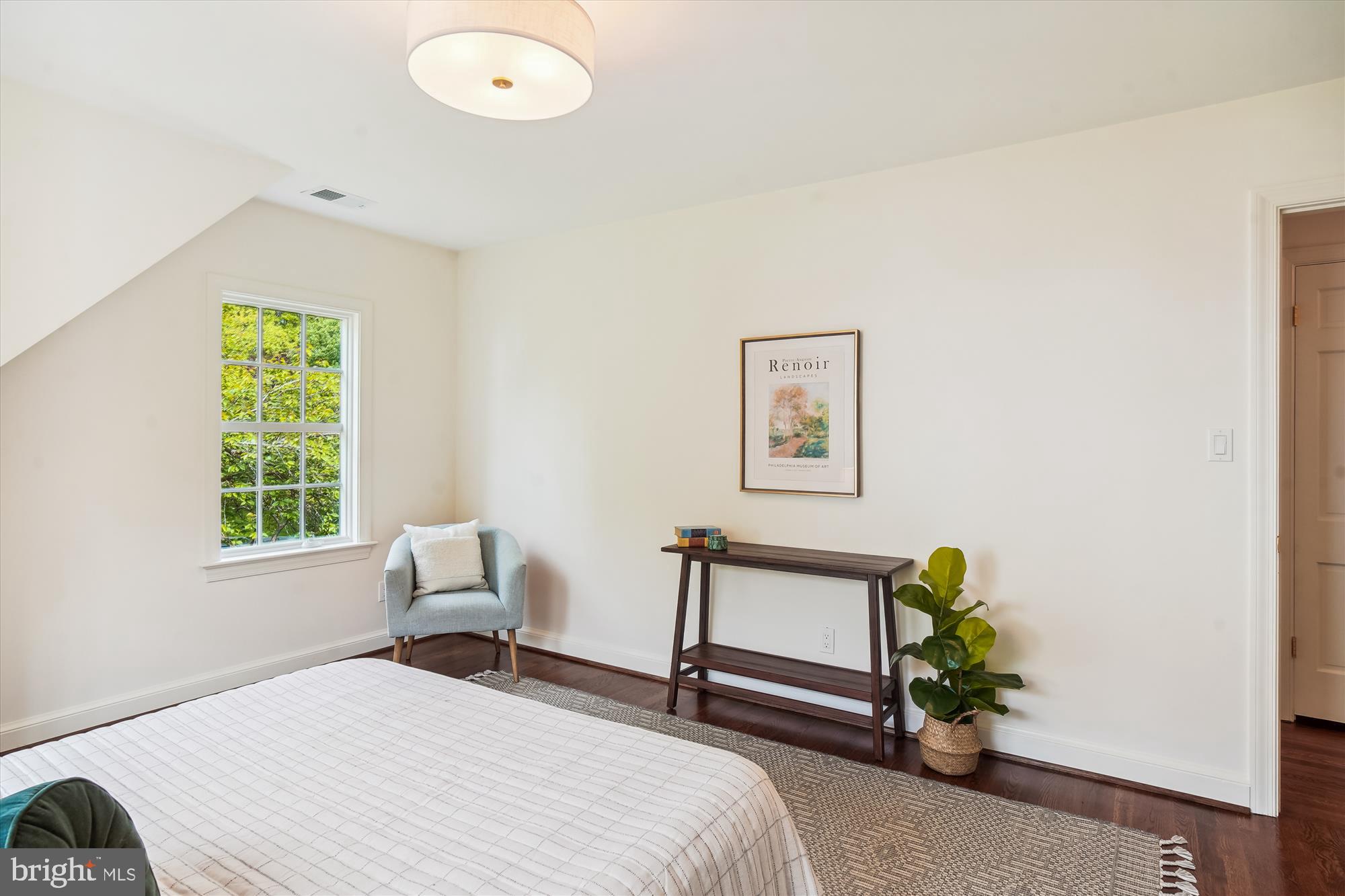 Real estate listing preview #40