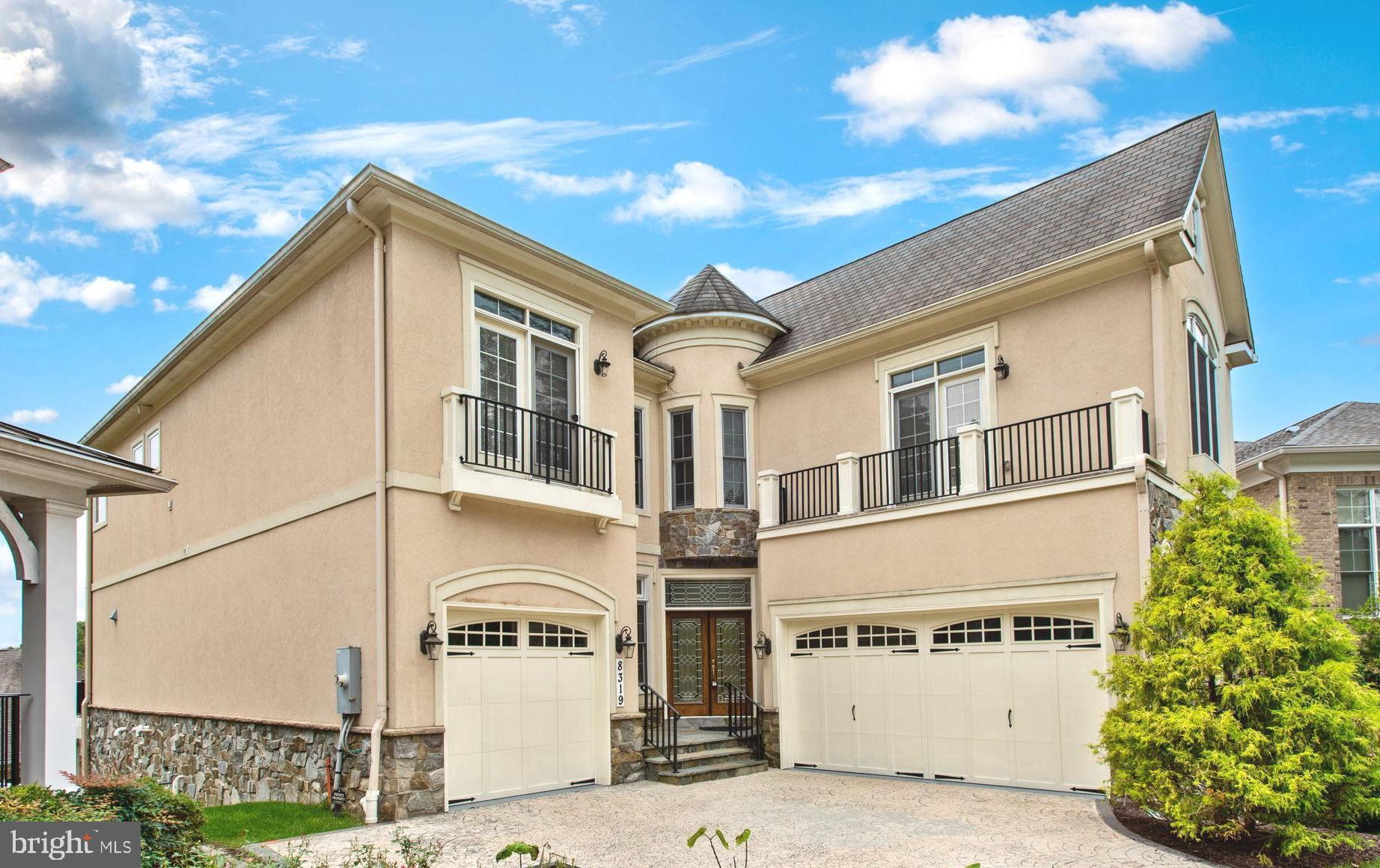 Real estate listing preview #1