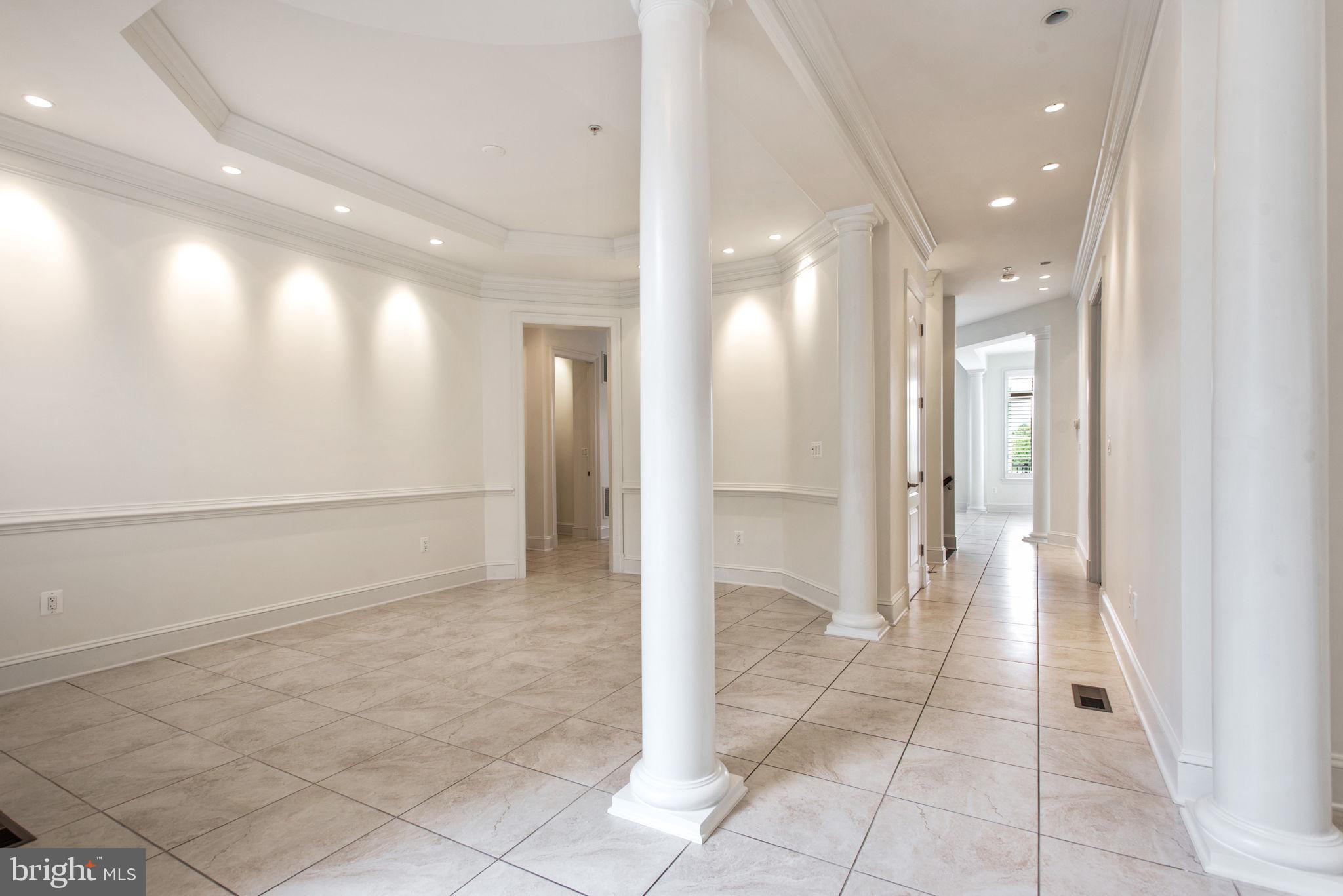 Real estate listing preview #7