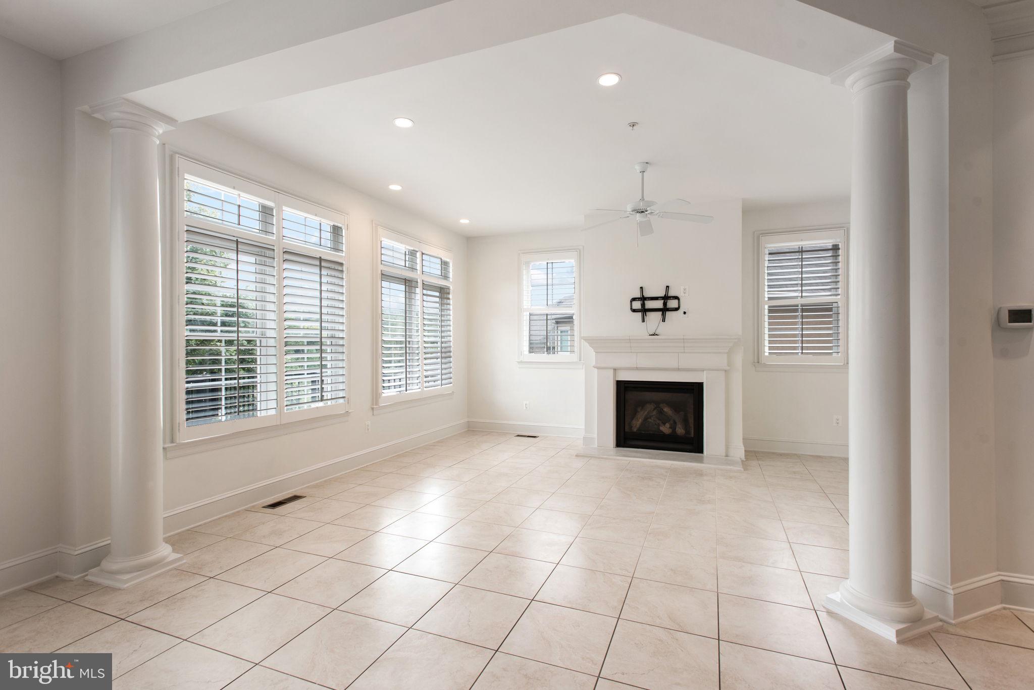 Real estate listing preview #19