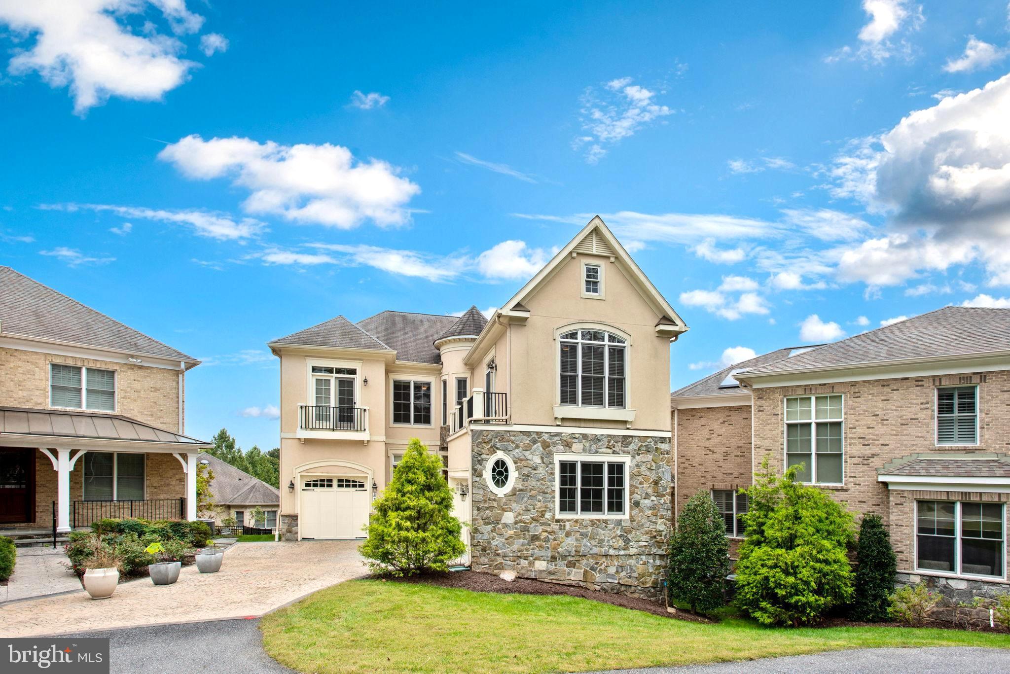 Real estate listing preview #3