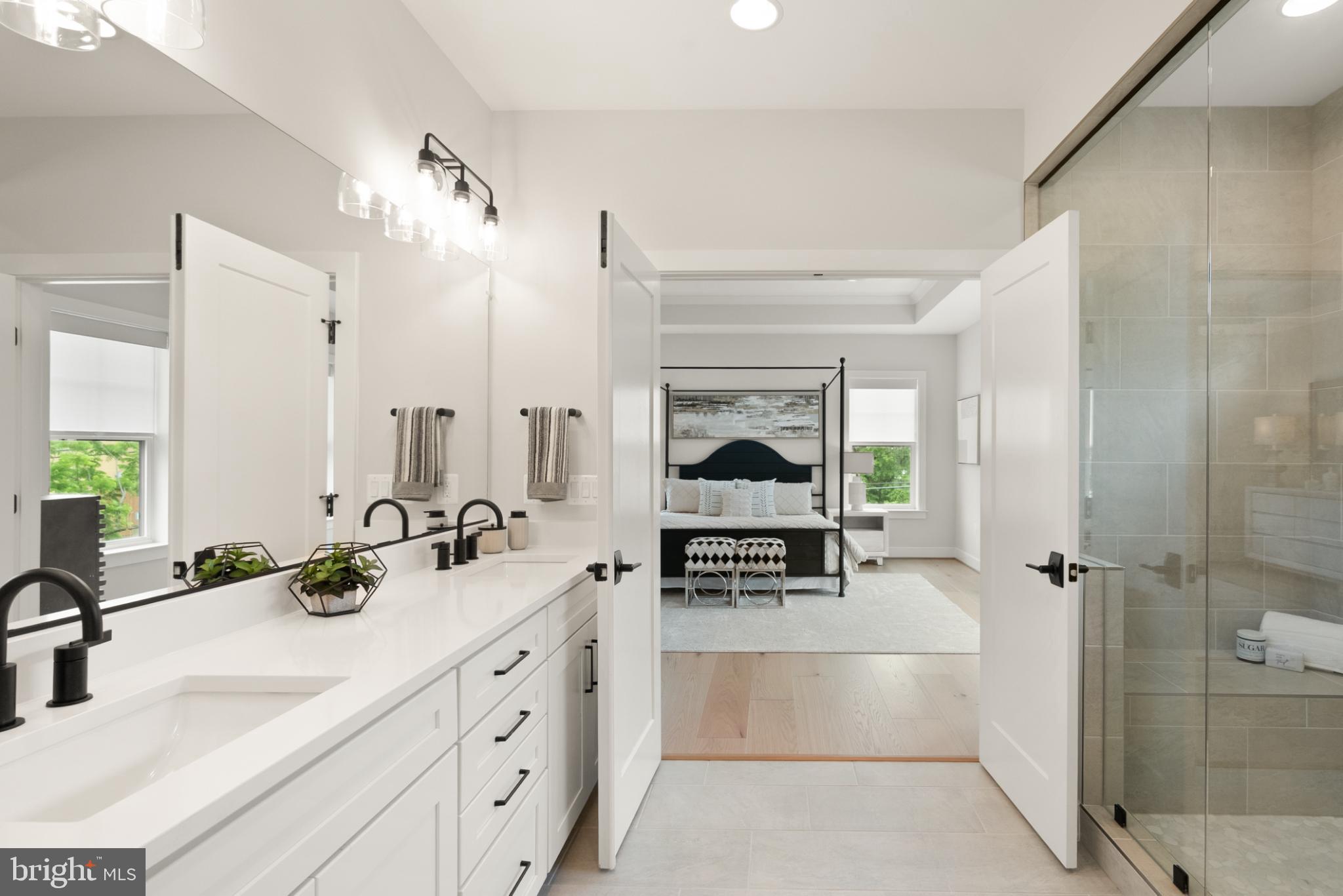 Real estate listing preview #10