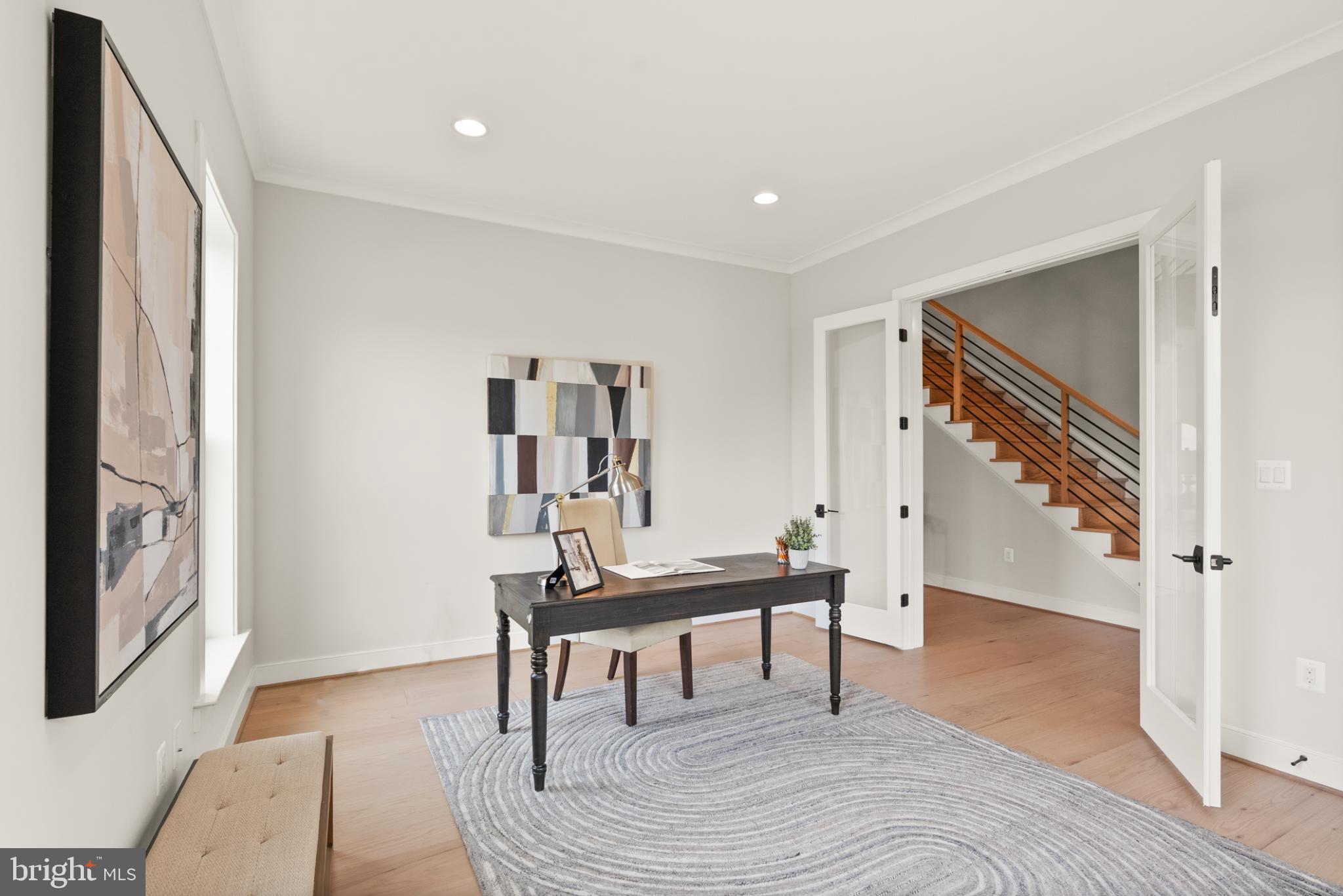 Real estate listing preview #16