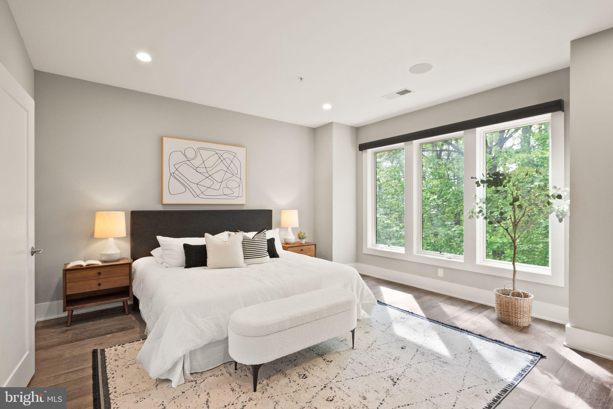 Real estate listing preview #26