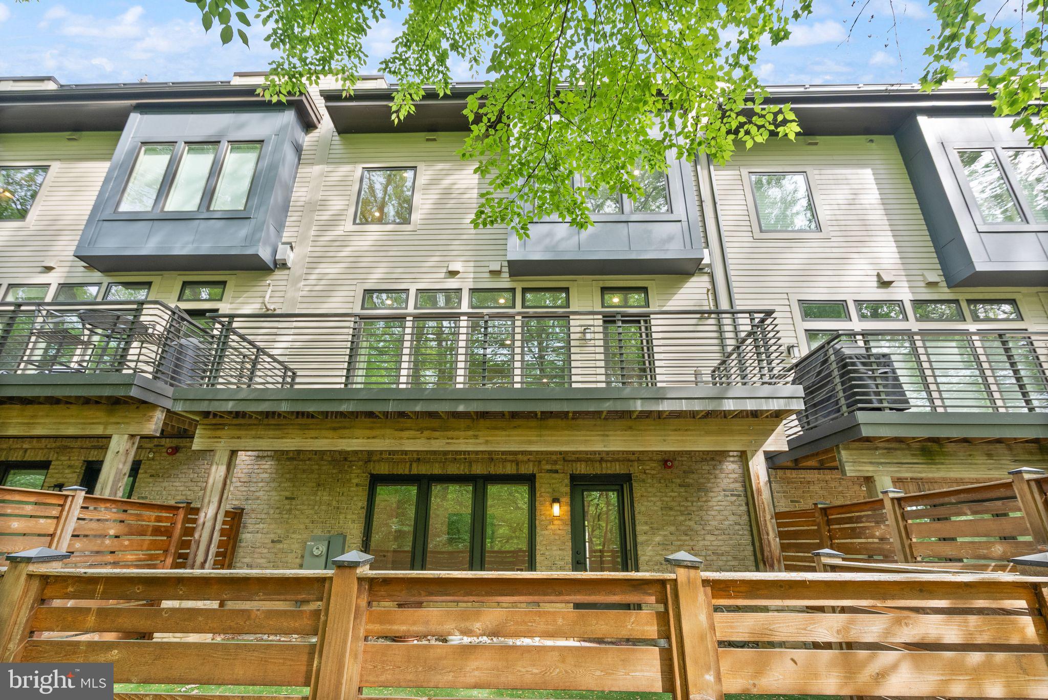 Real estate listing preview #58