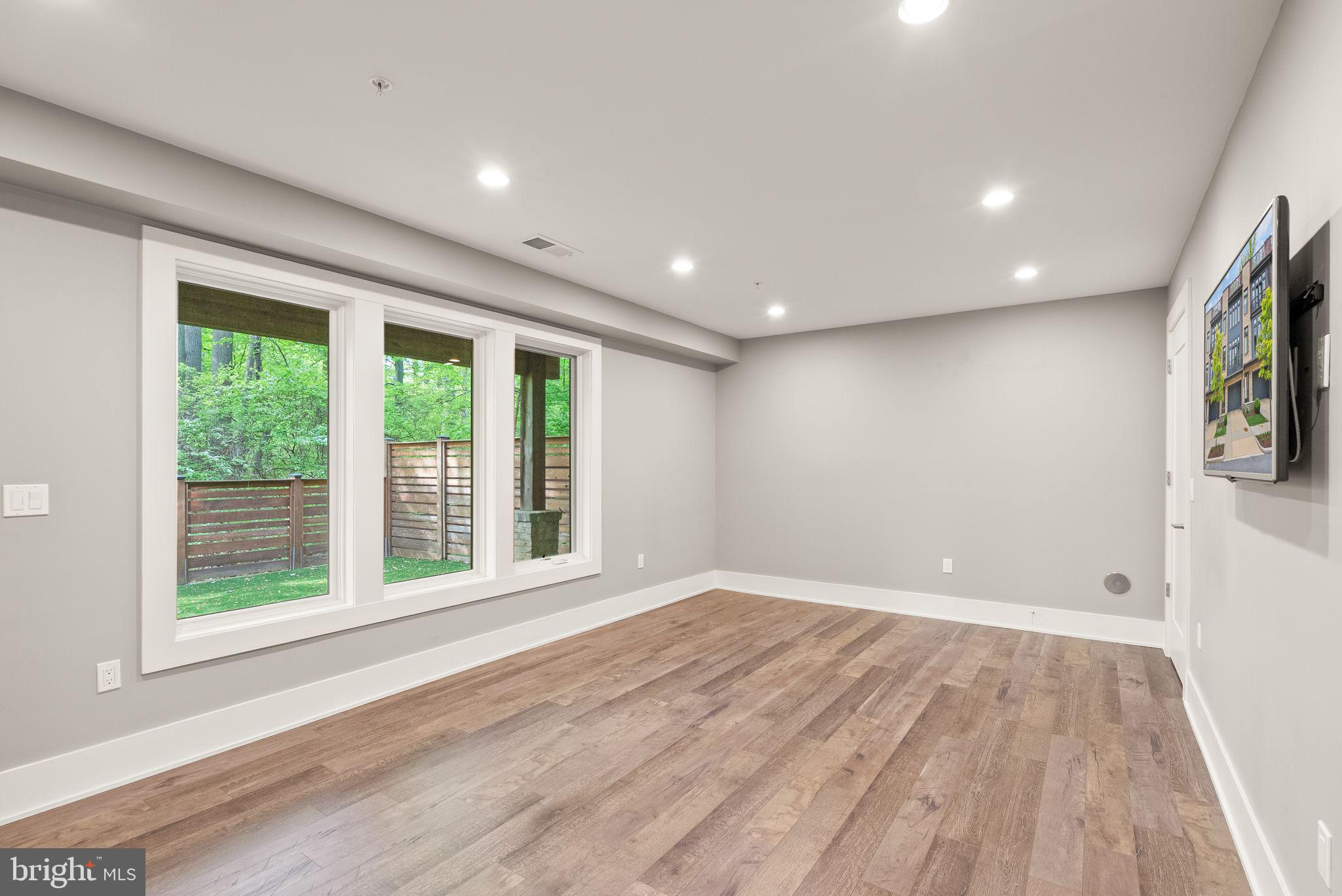 Real estate listing preview #40