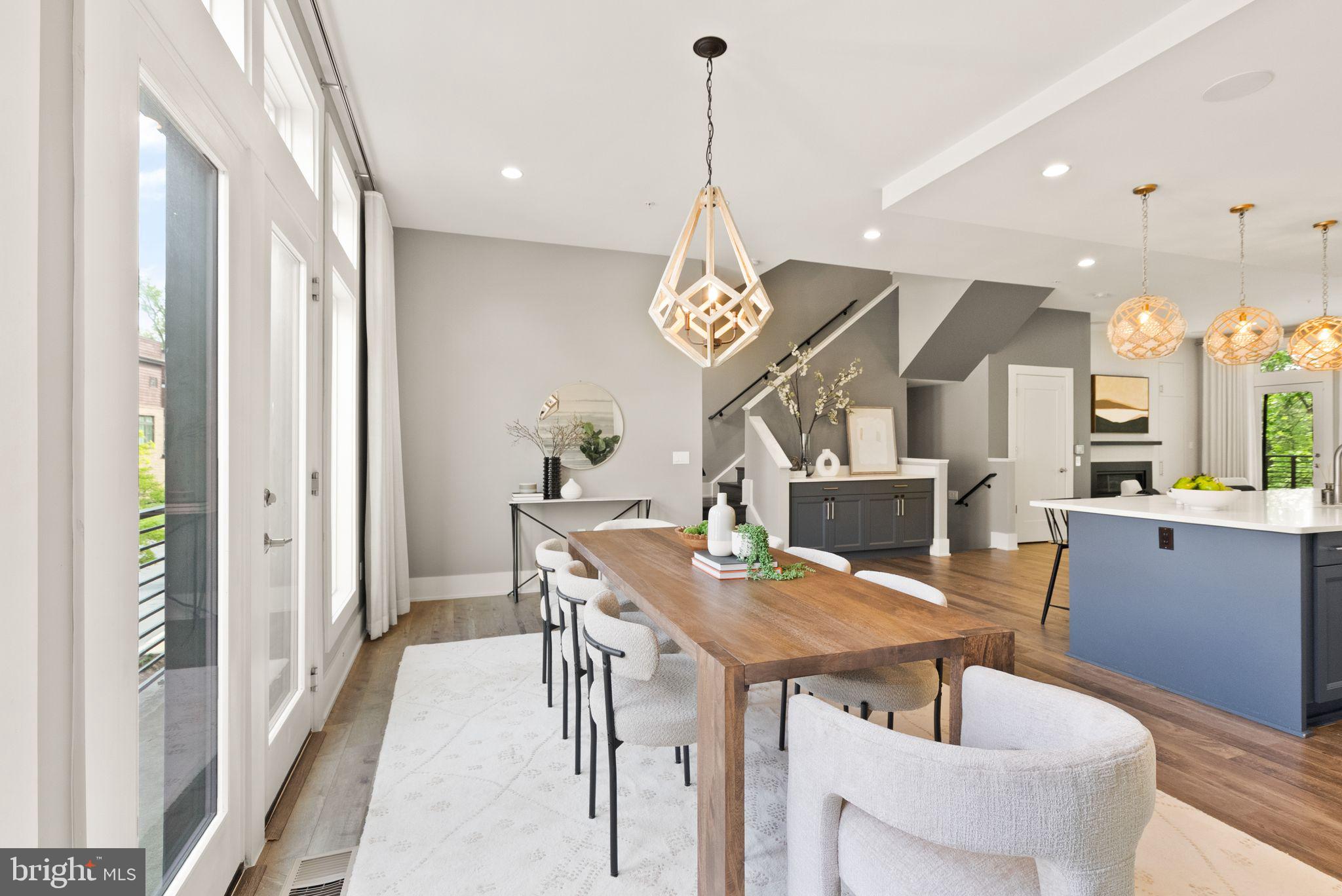 Real estate listing preview #18