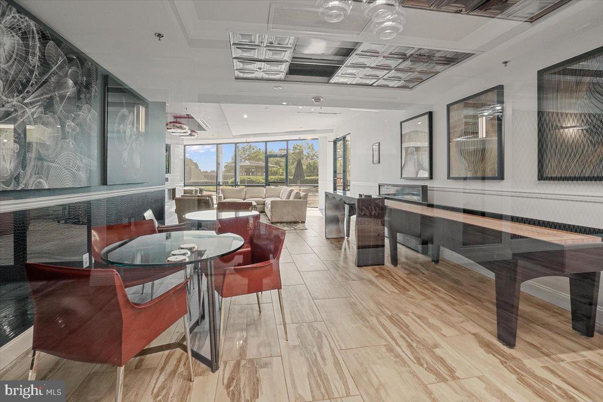 Real estate listing preview #33