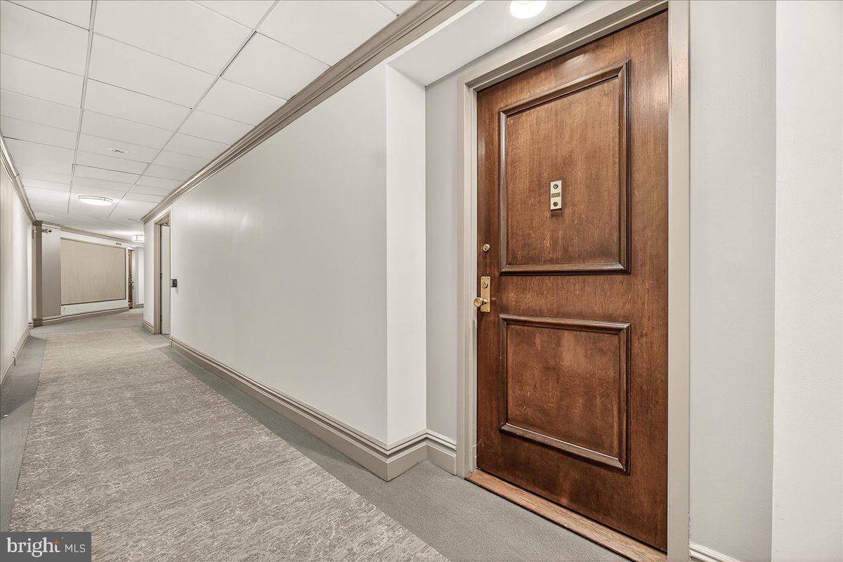 Real estate listing preview #6