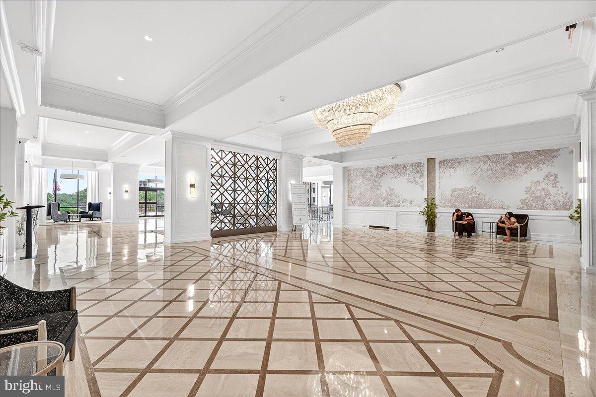 Real estate listing preview #22