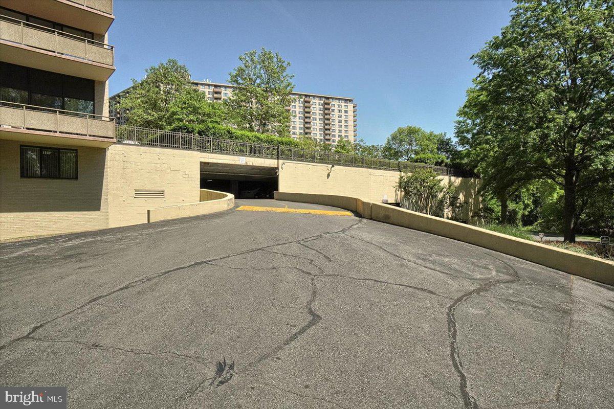 Real estate listing preview #51