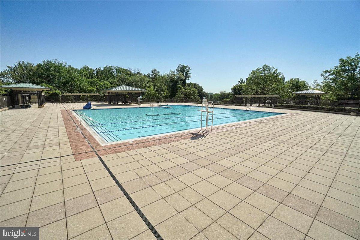 Real estate listing preview #36