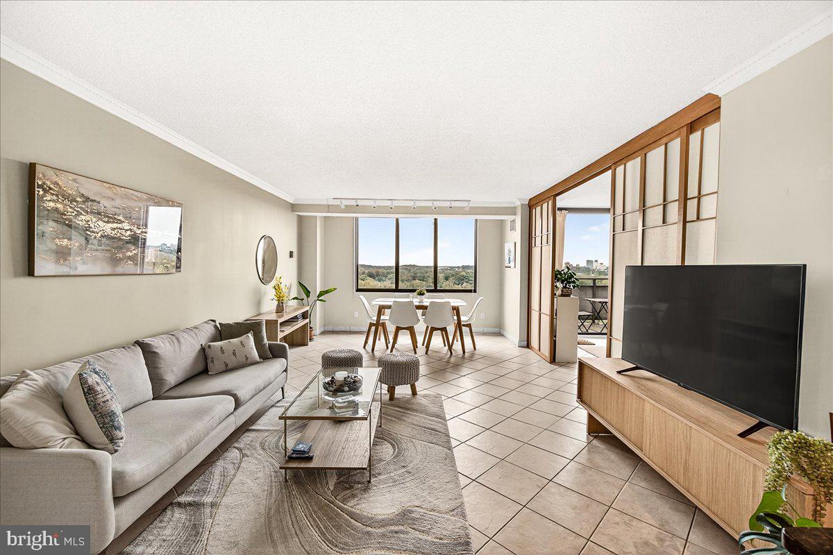 Real estate listing preview #1