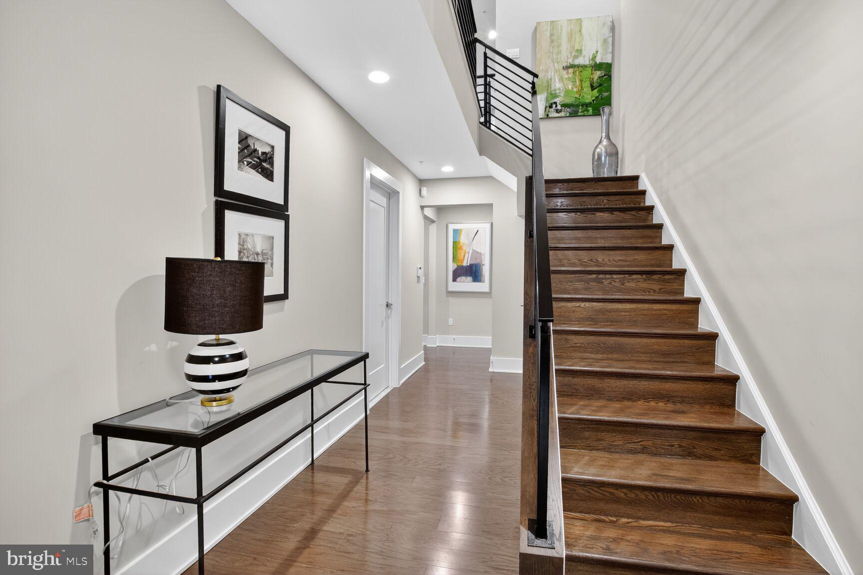 Real estate listing preview #10