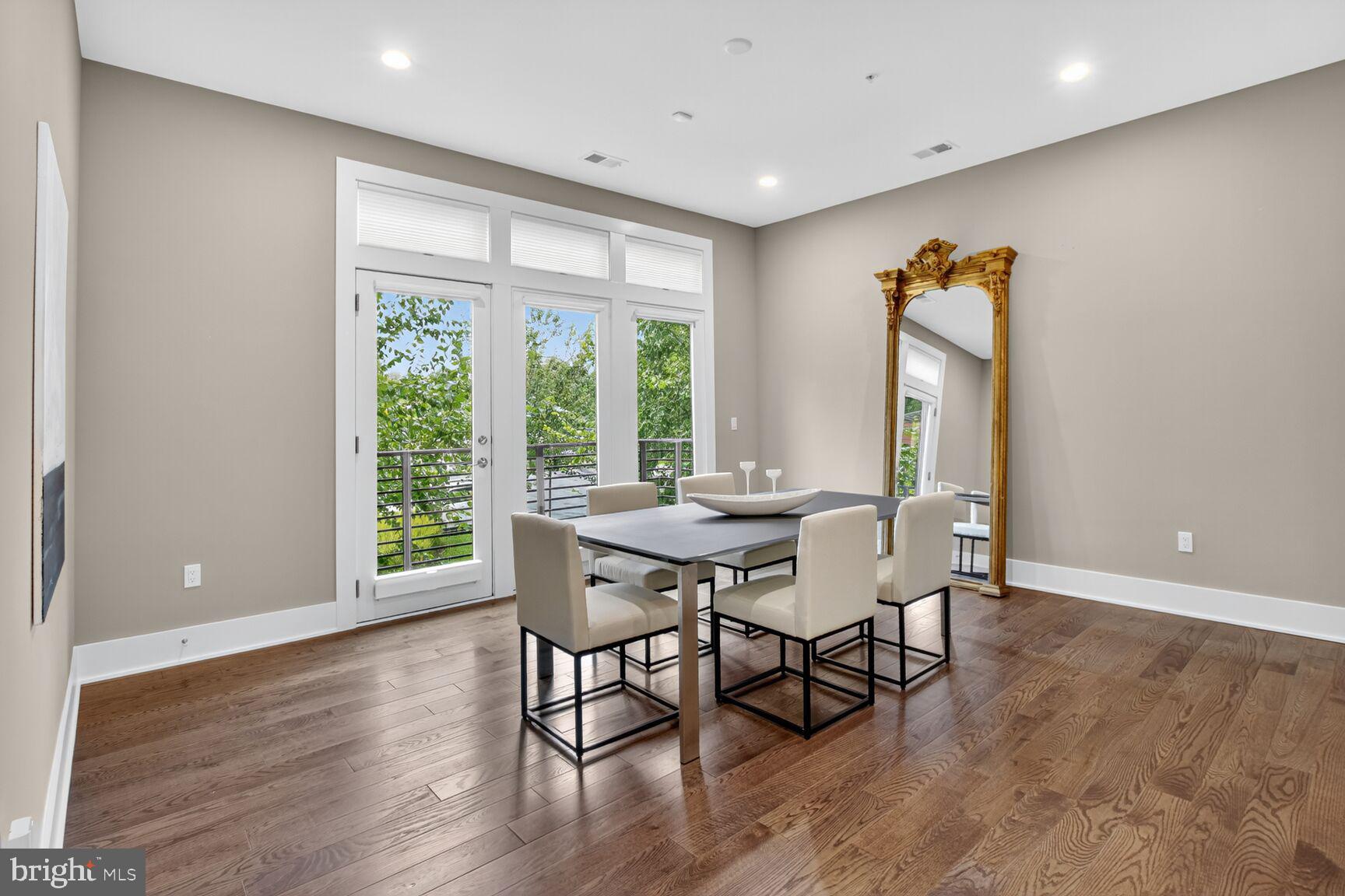 Real estate listing preview #38