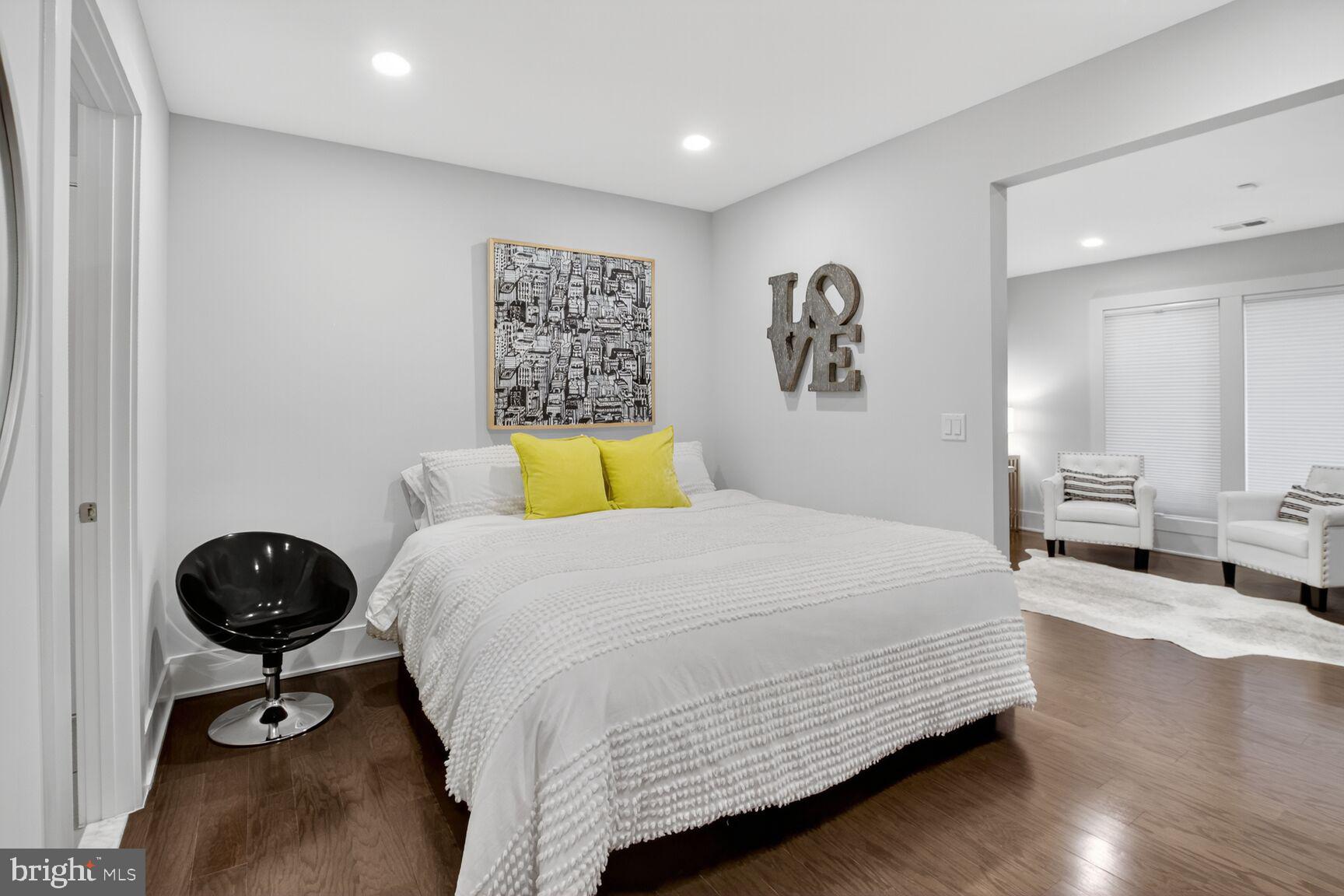 Real estate listing preview #19