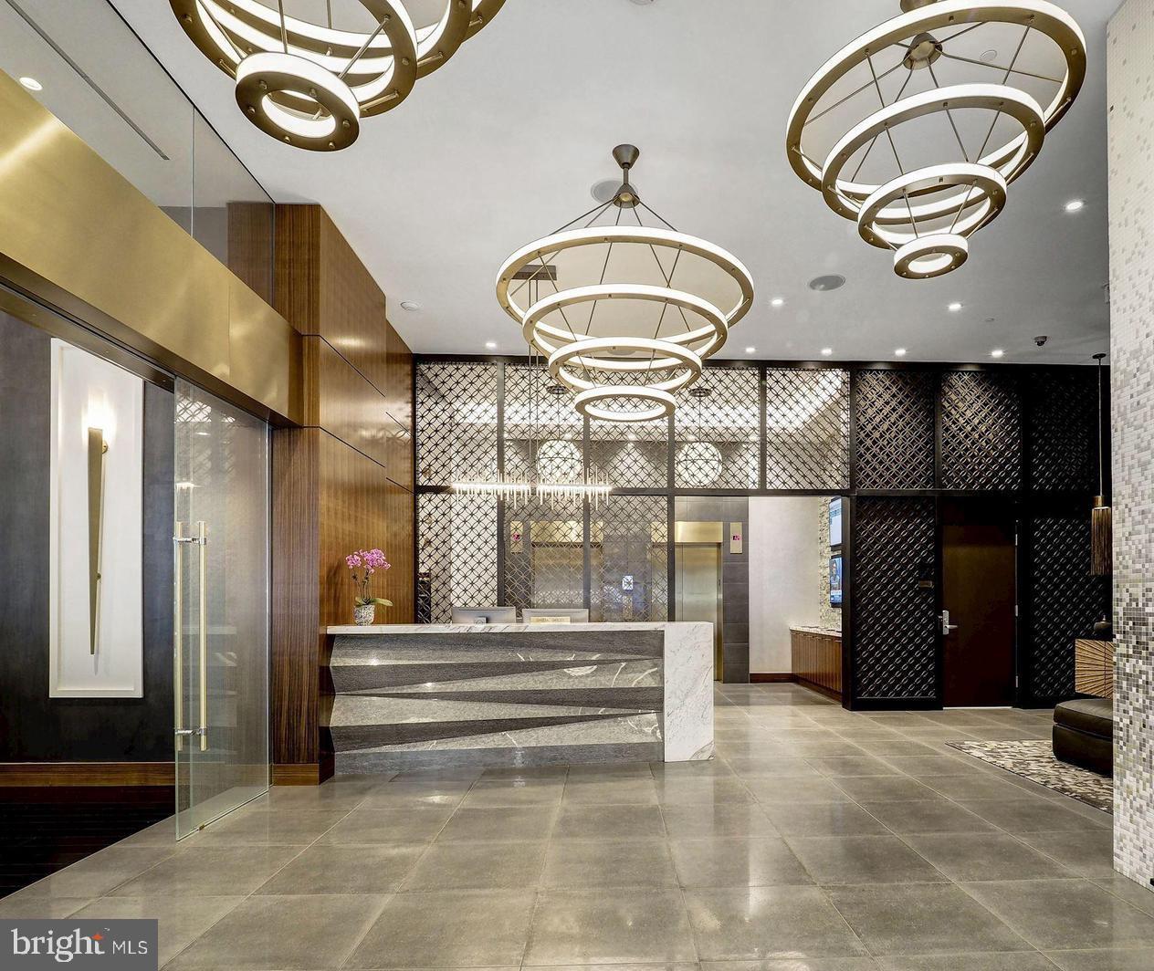 Real estate listing preview #3