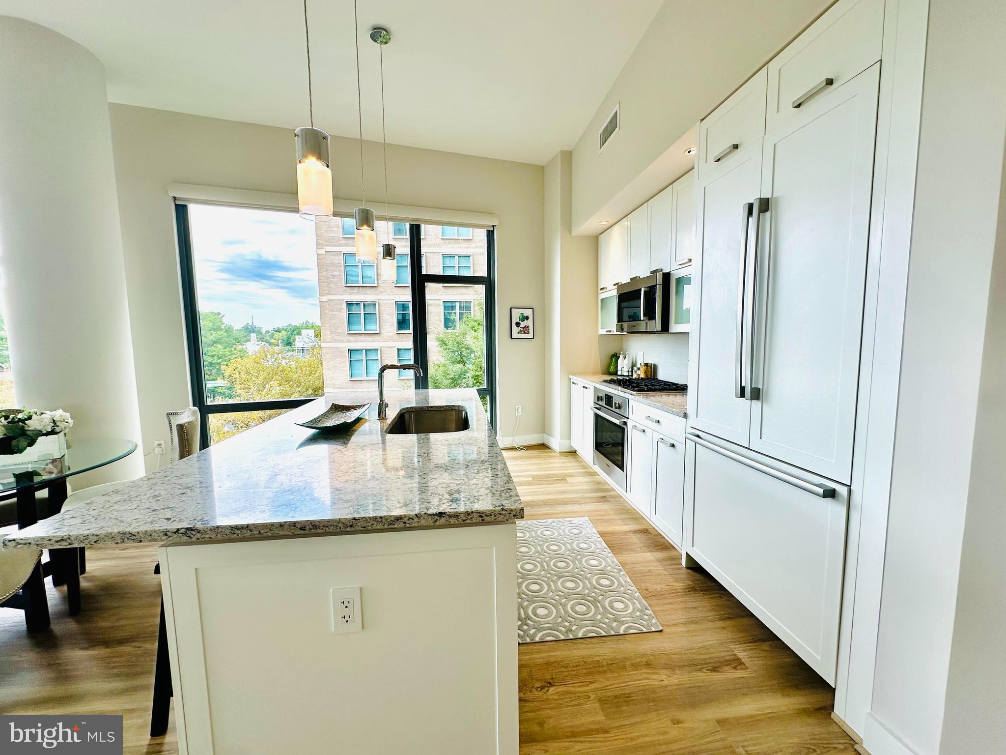 Real estate listing preview #15