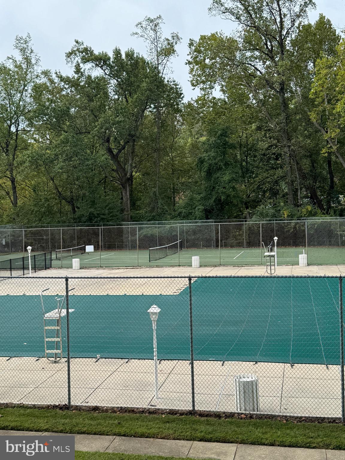 Real estate listing preview #18