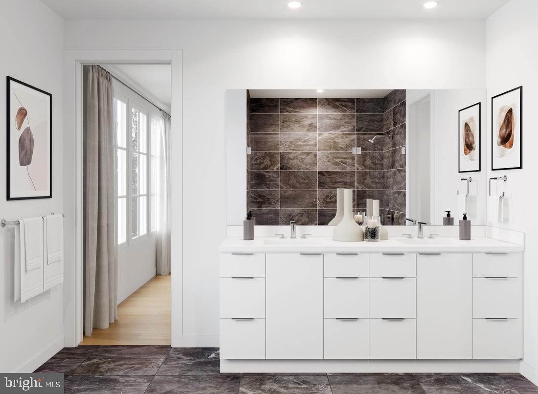 Real estate listing preview #3