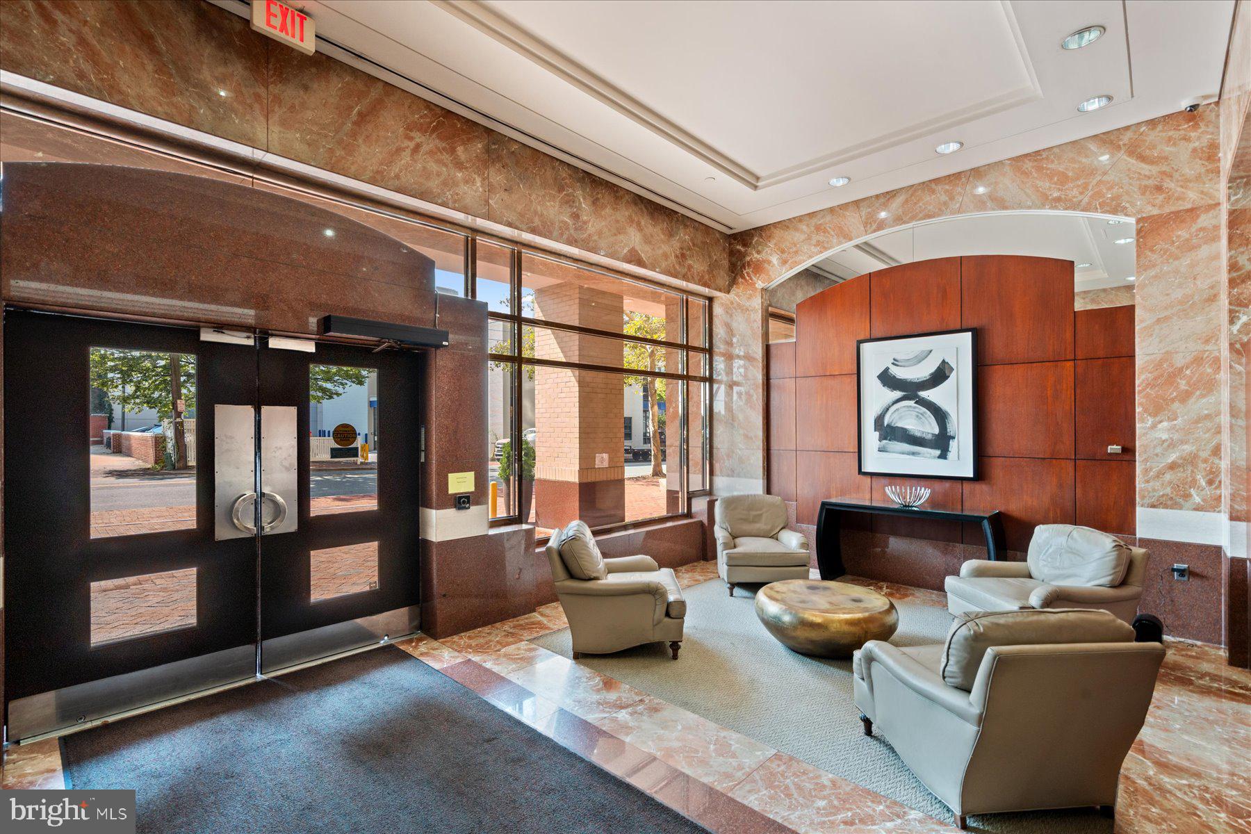 Real estate listing preview #17