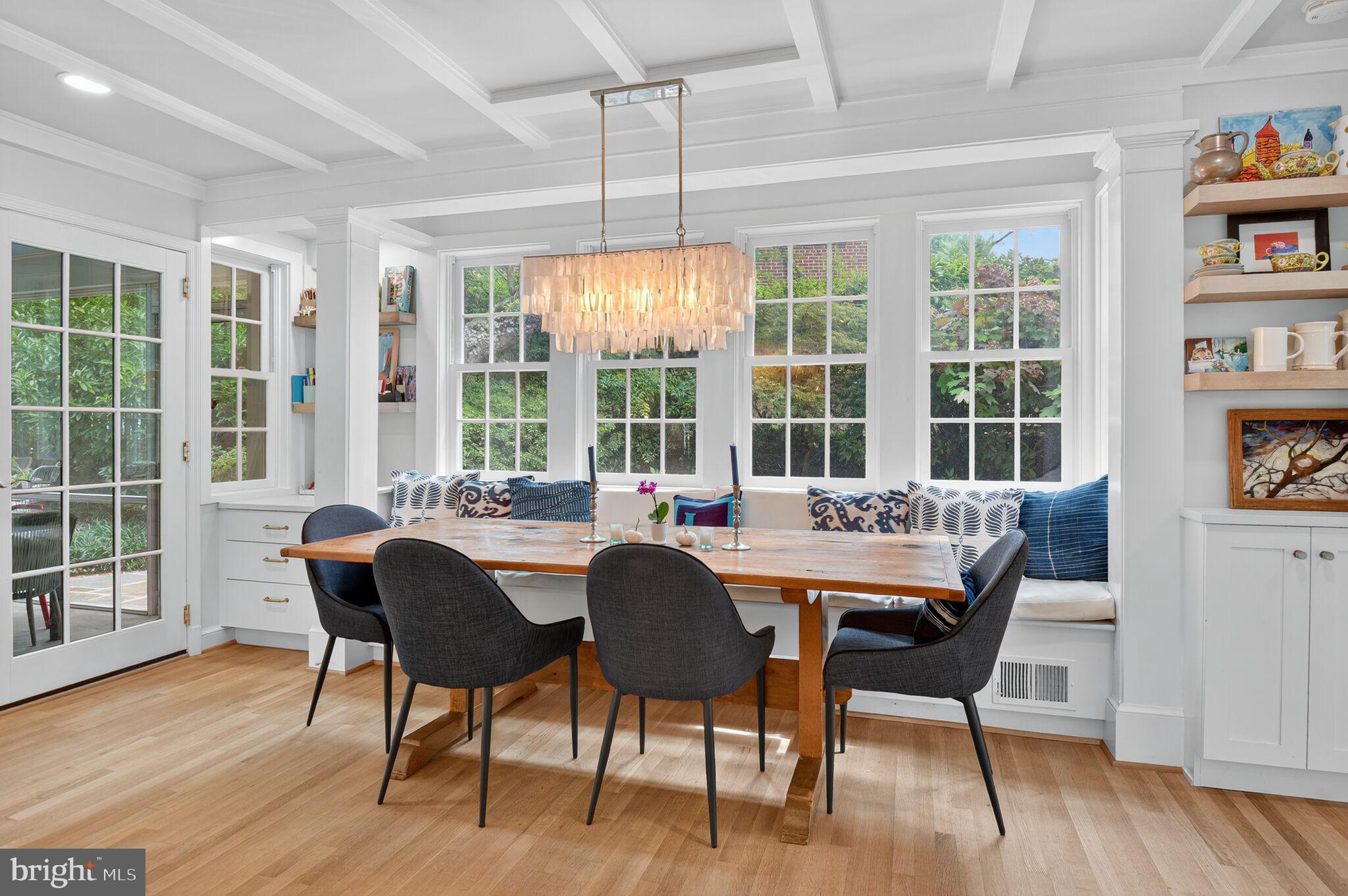 Real estate listing preview #8