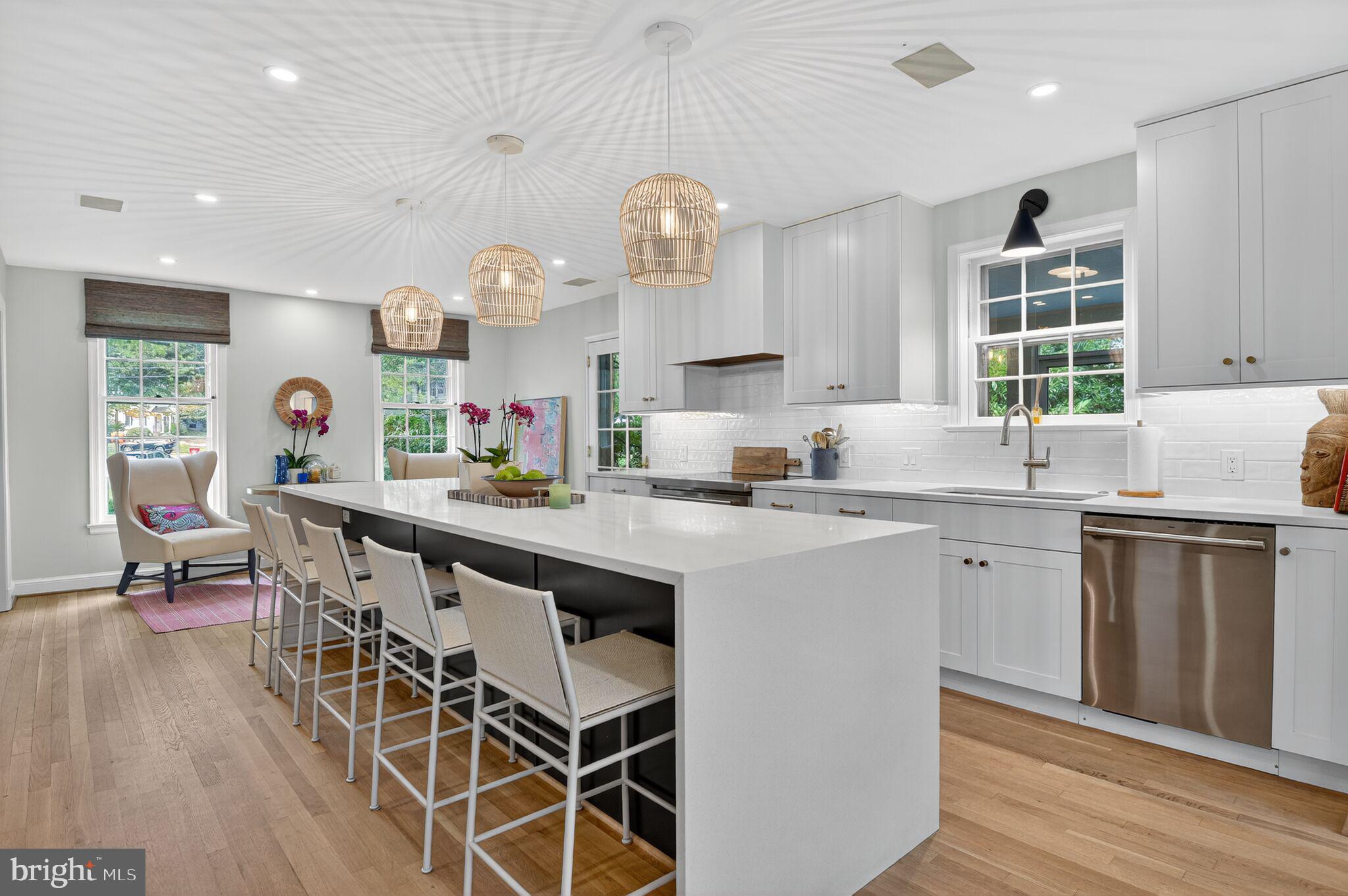 Real estate listing preview #5