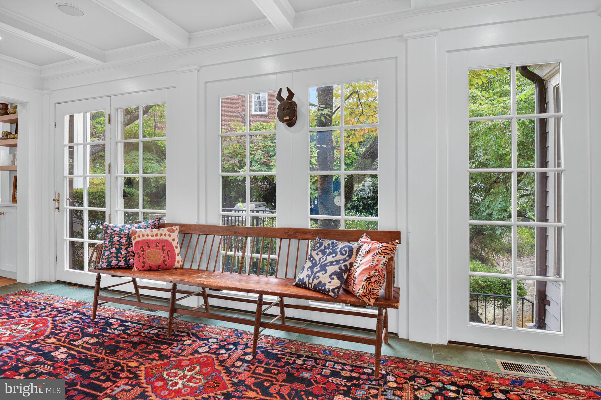 Real estate listing preview #24