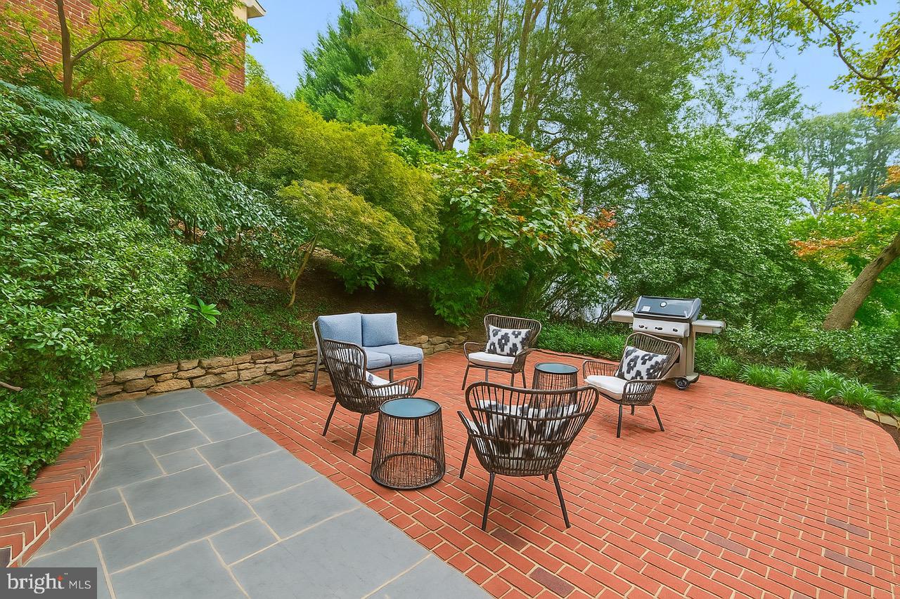 Real estate listing preview #49