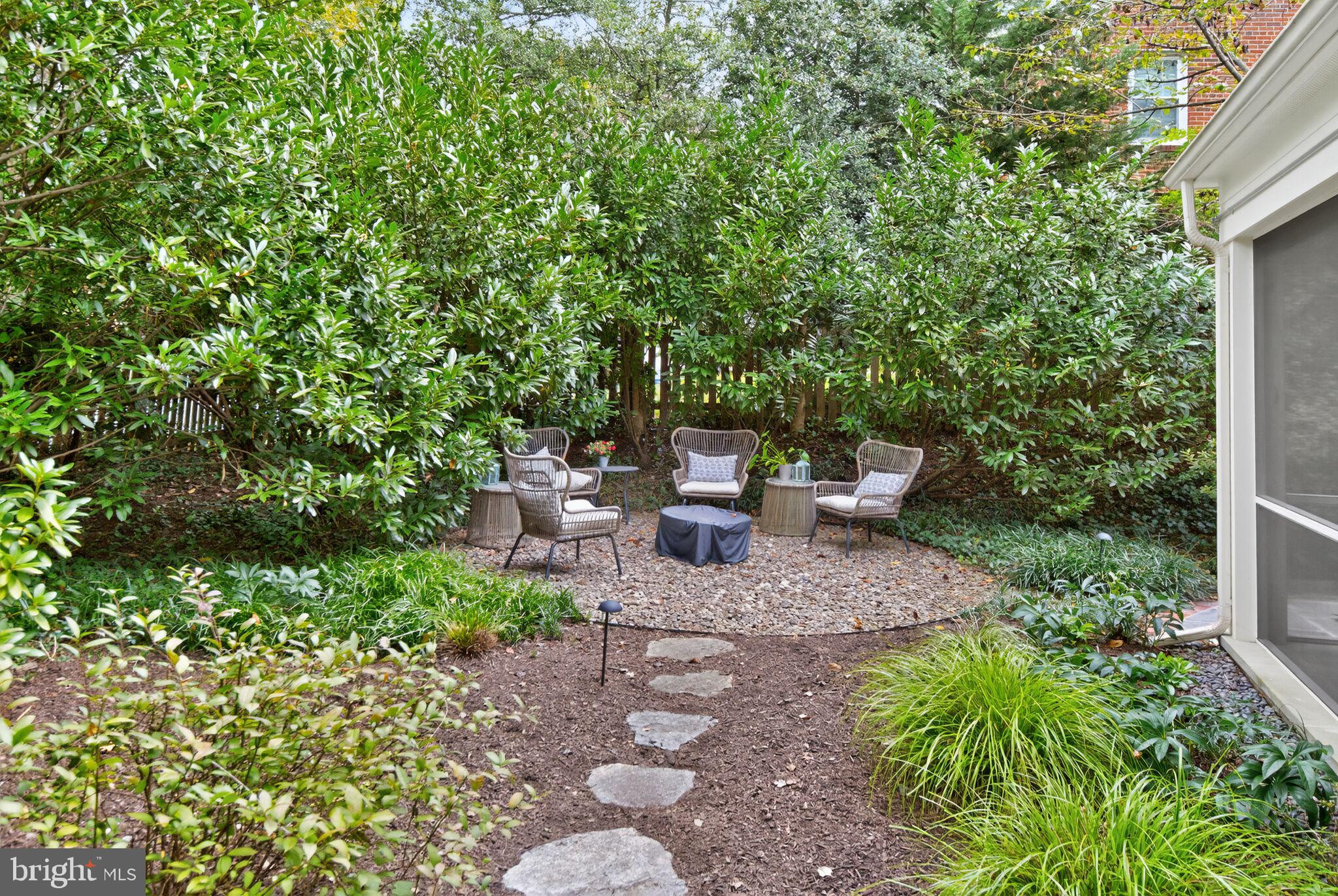 Real estate listing preview #53