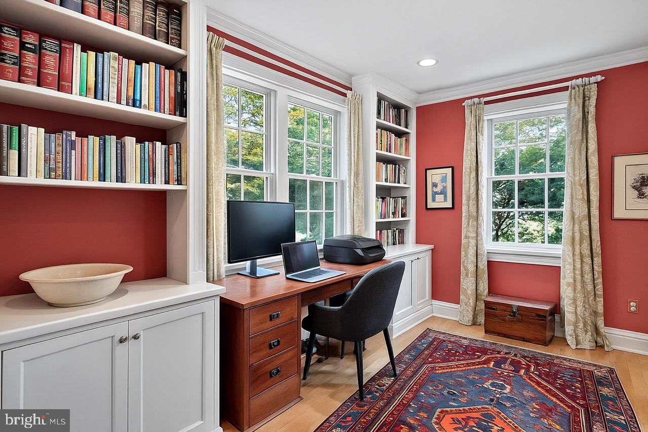 Real estate listing preview #17