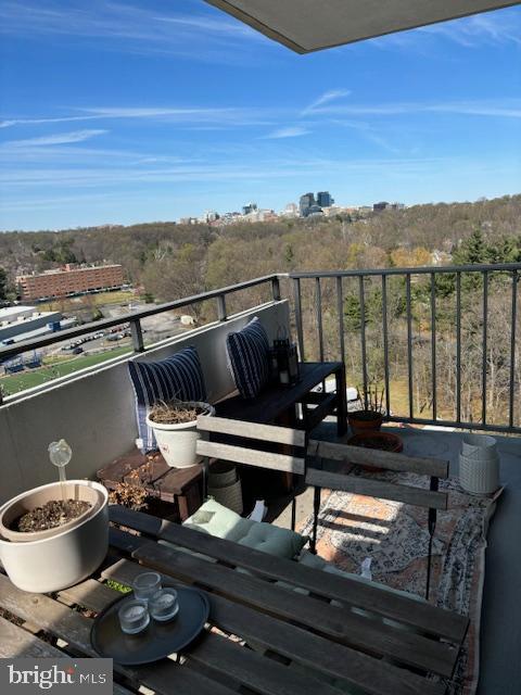 Real estate listing preview #10