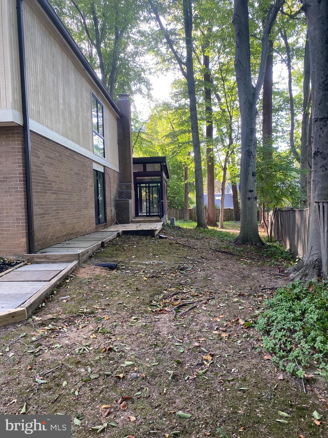 Real estate listing preview #11