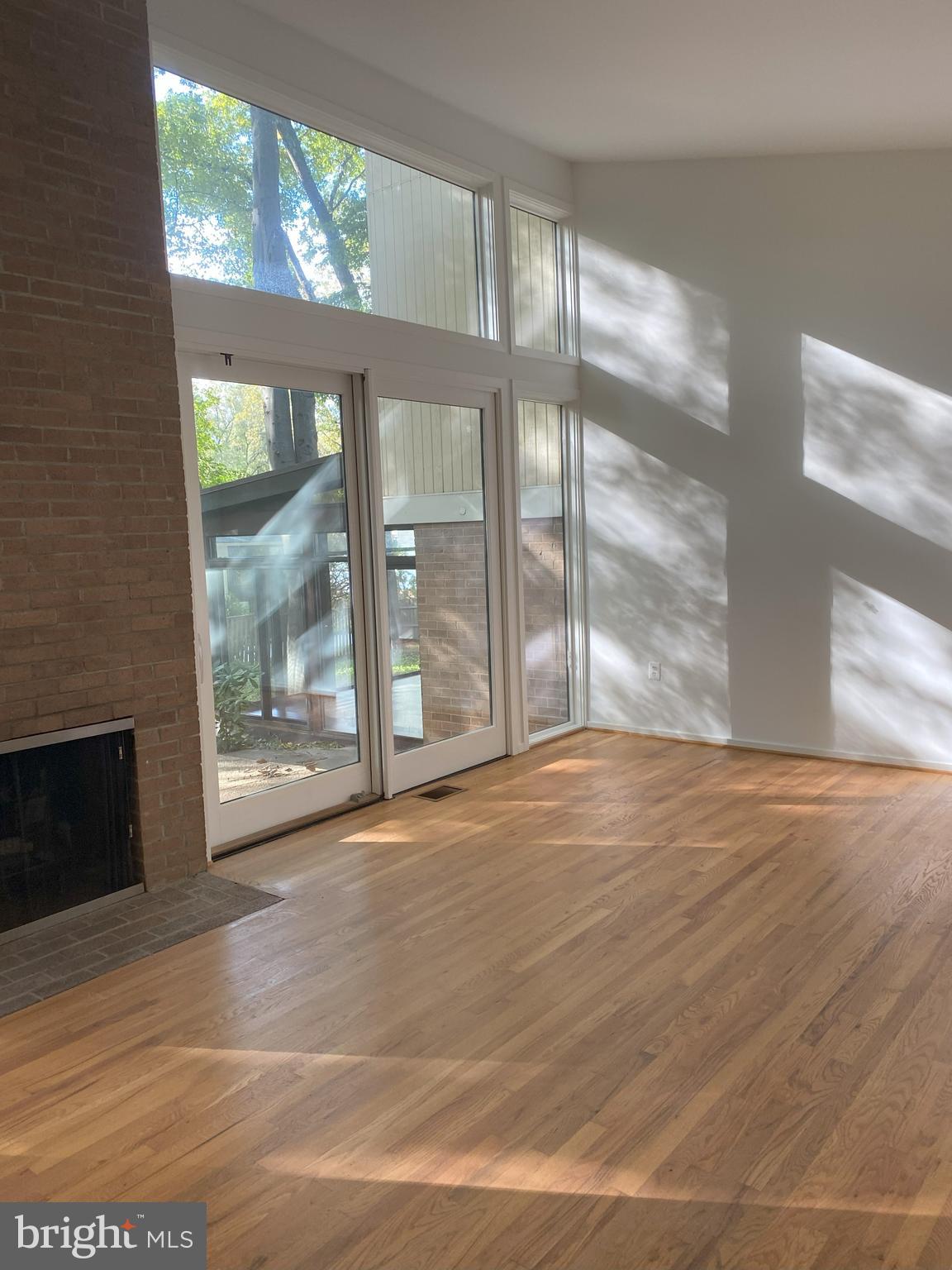 Real estate listing preview #15