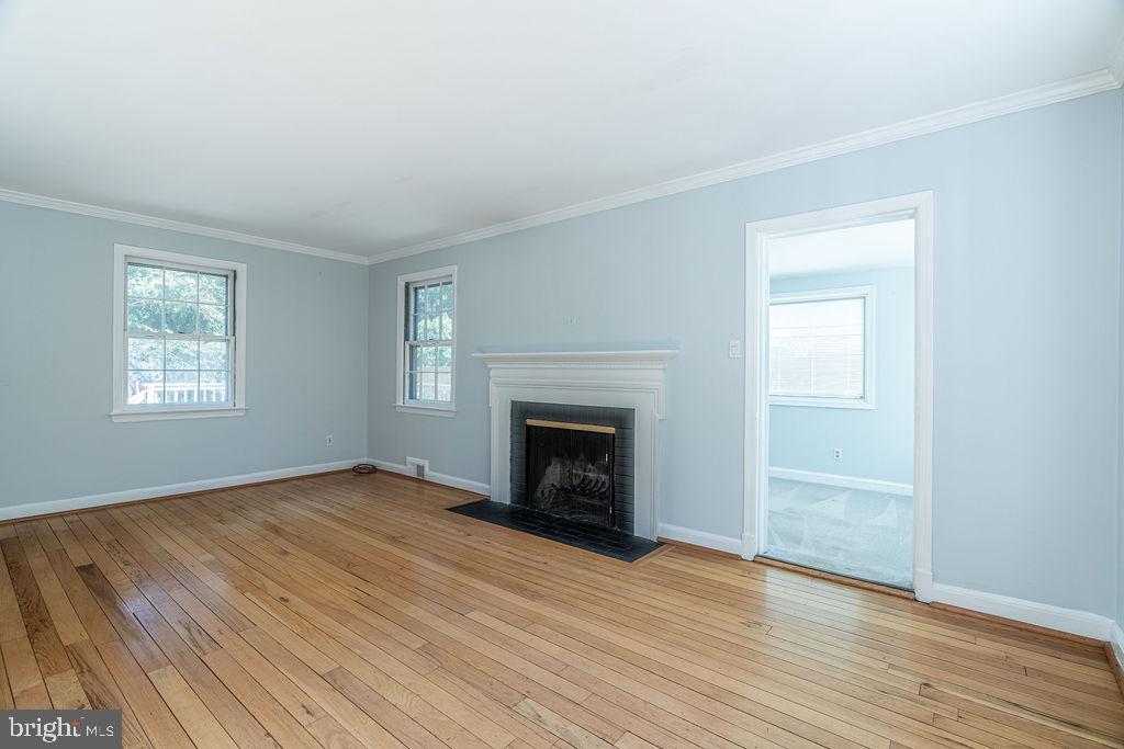 Real estate listing preview #7