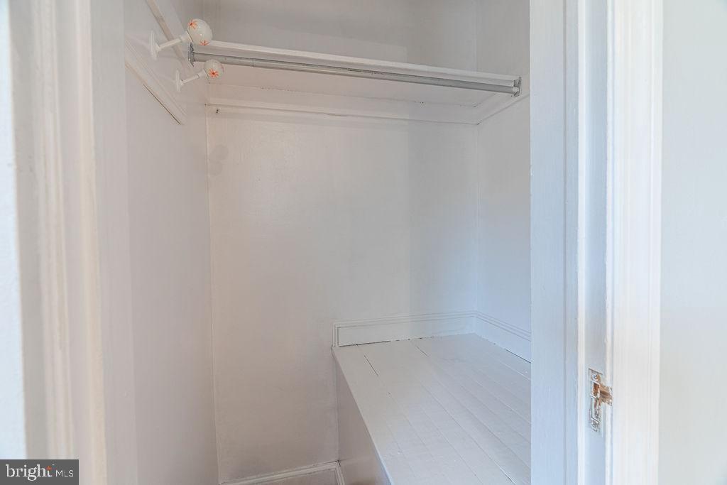 Real estate listing preview #25