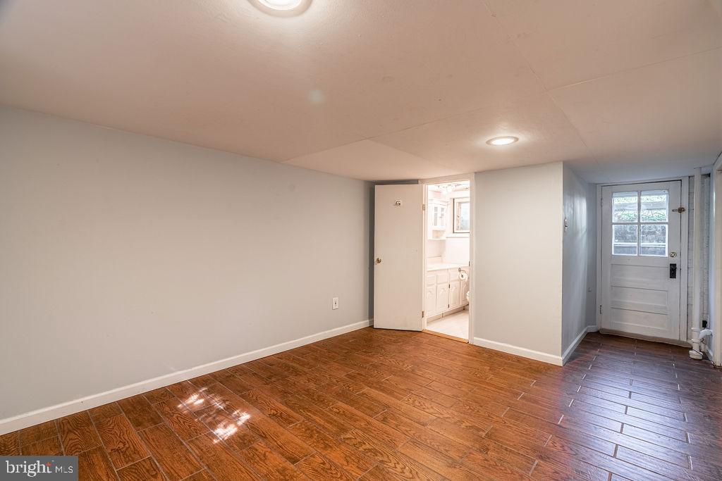 Real estate listing preview #26