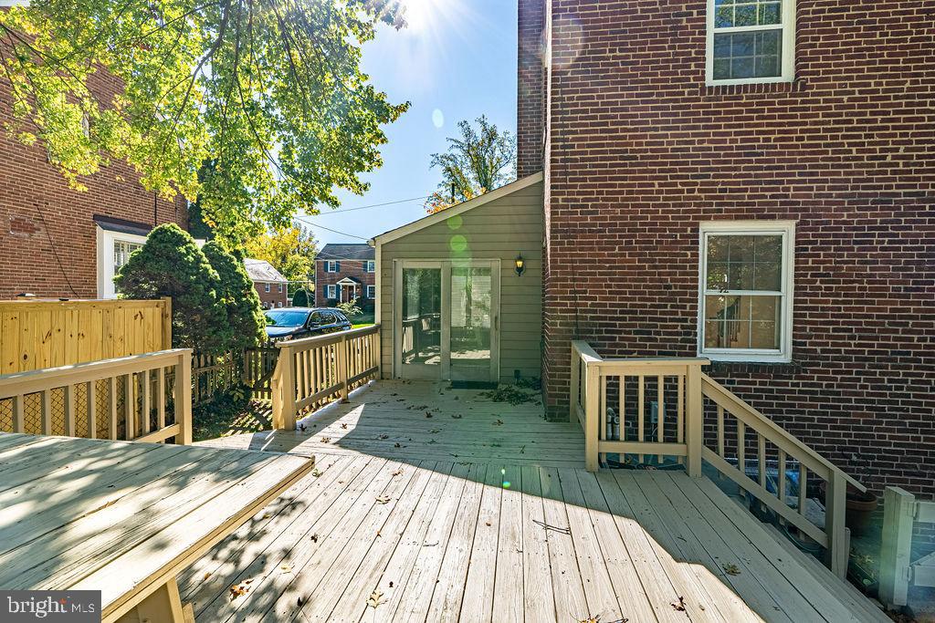 Real estate listing preview #32