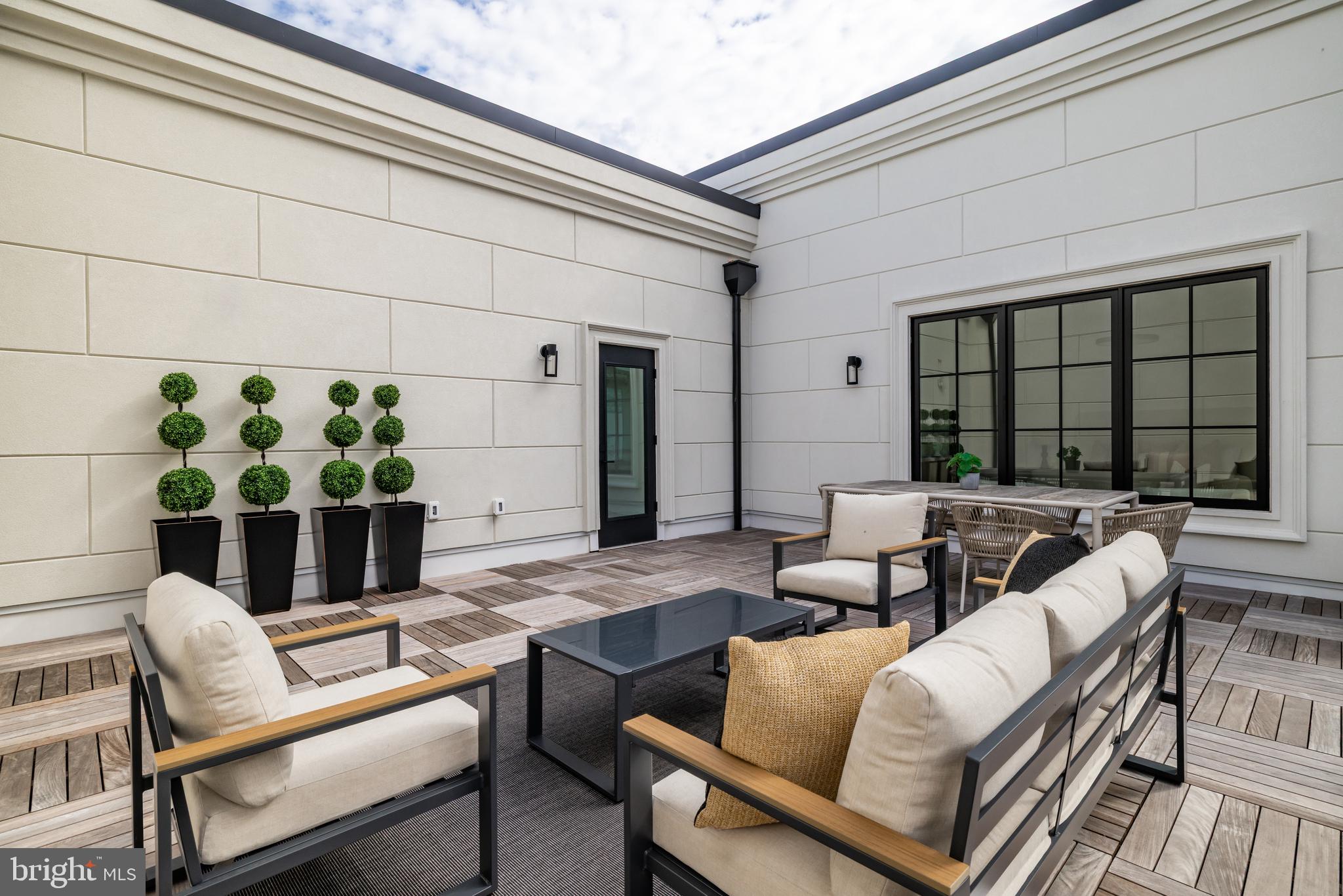 Real estate listing preview #30