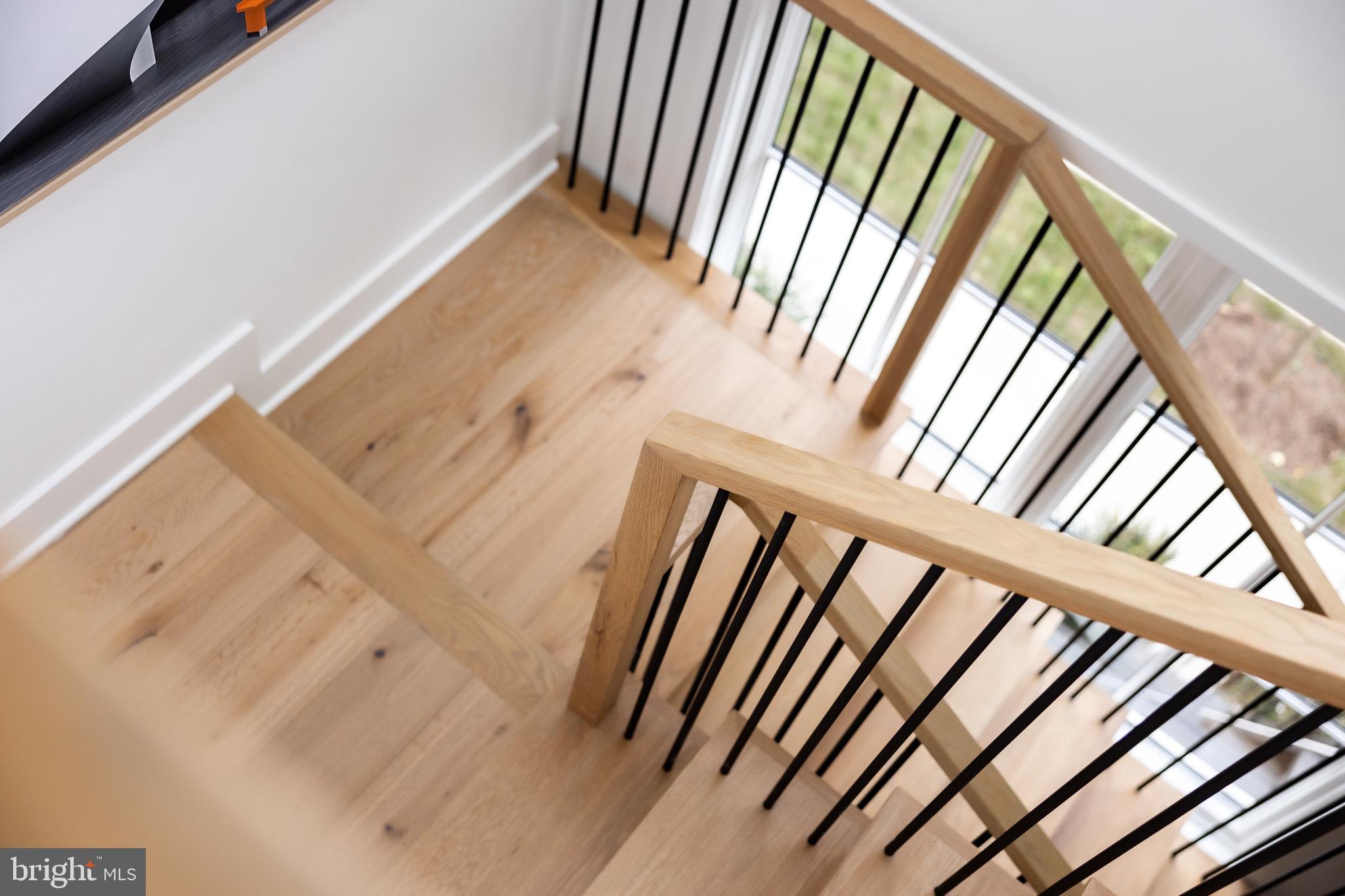 Real estate listing preview #18