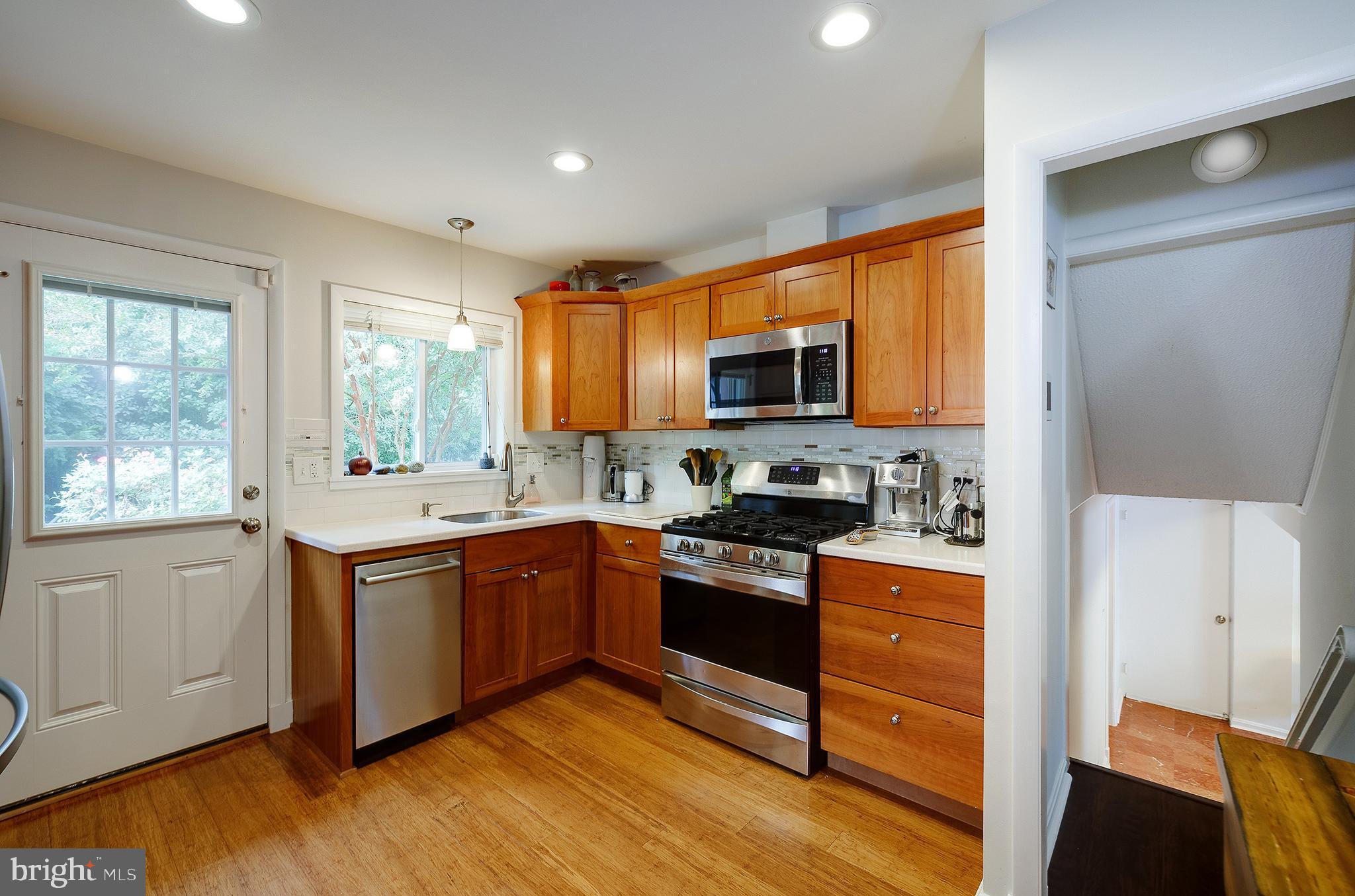 Real estate listing preview #26