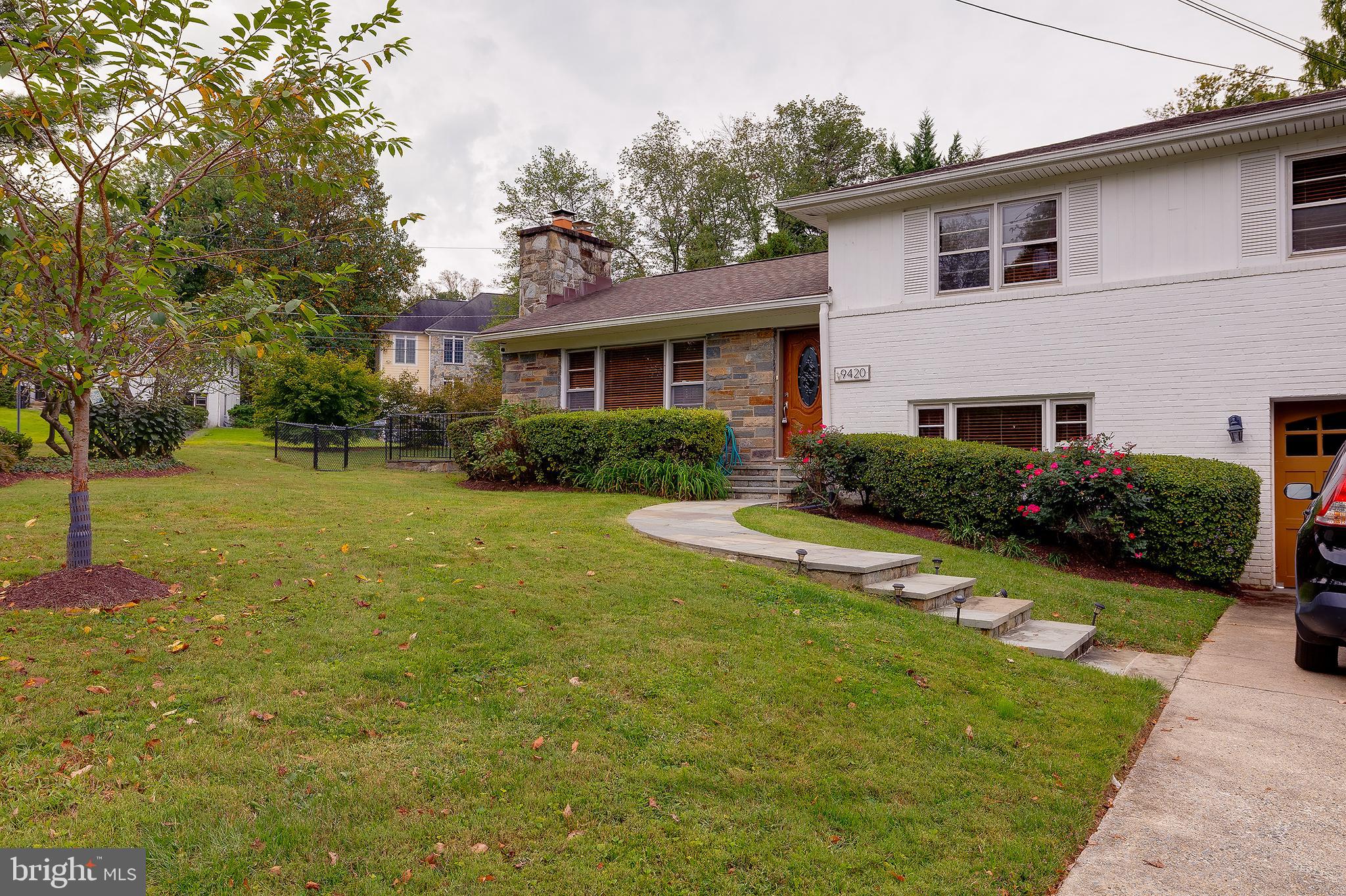 Real estate listing preview #4