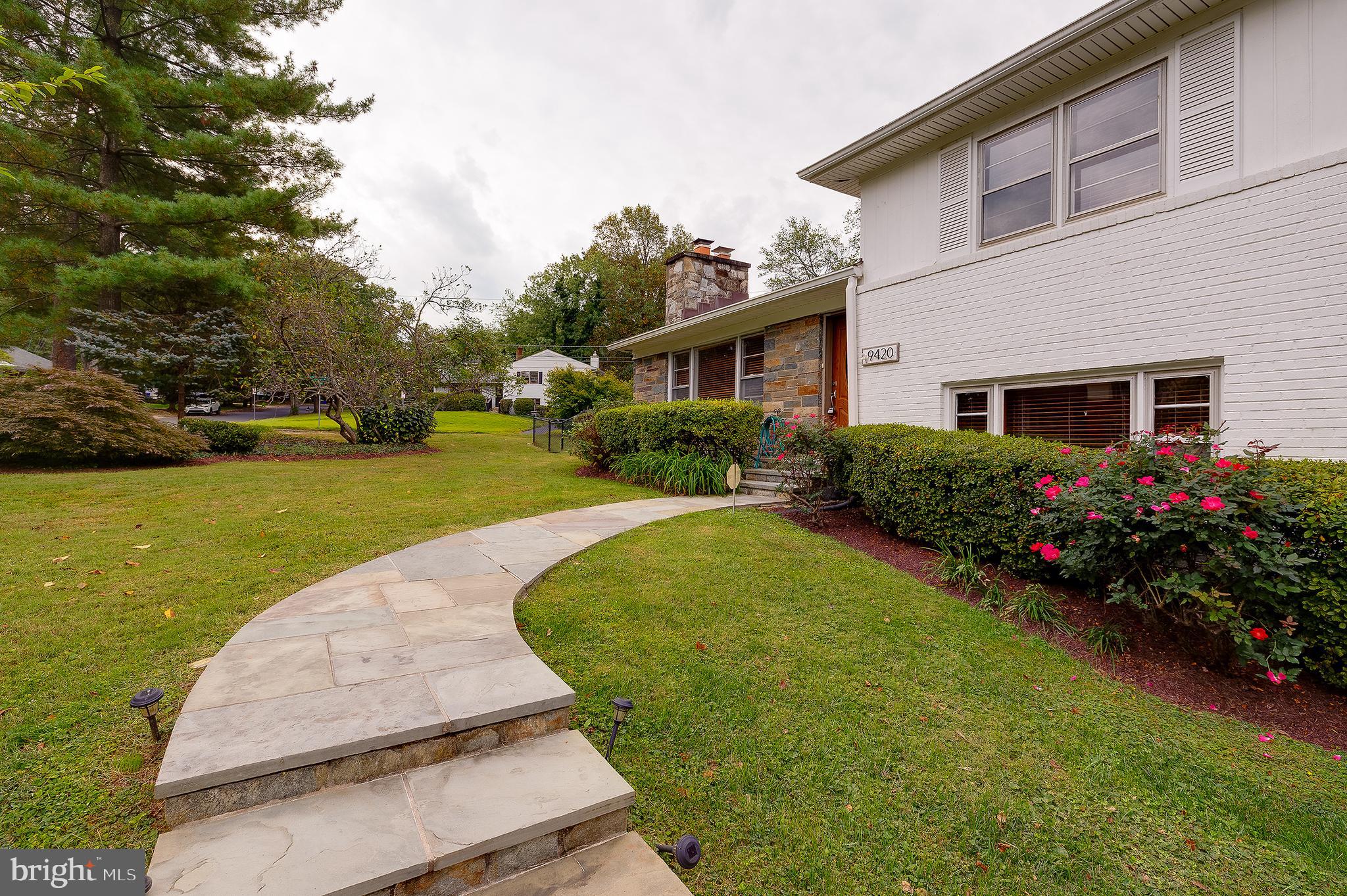 Real estate listing preview #5