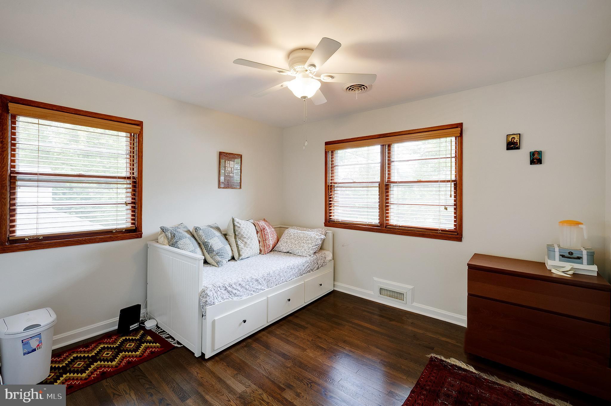 Real estate listing preview #21