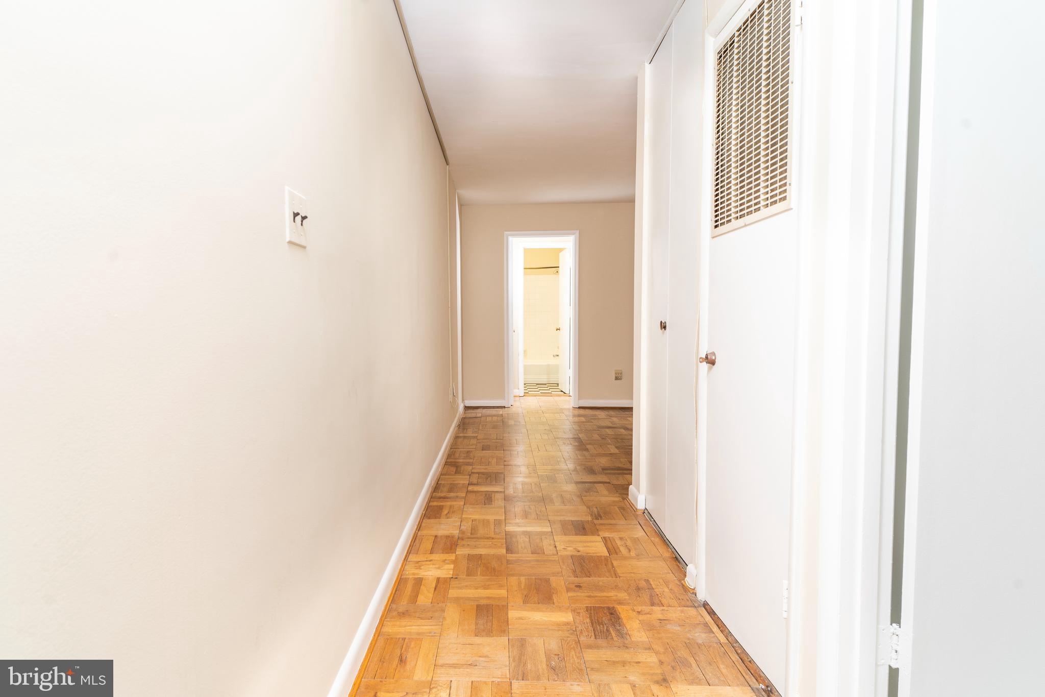 Real estate listing preview #10